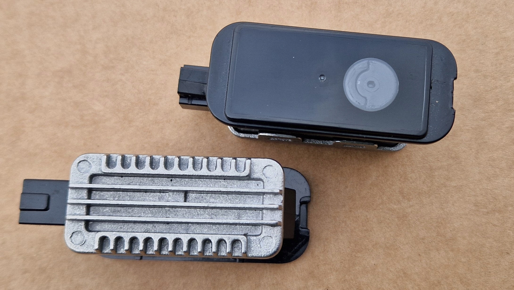 LAMPKA PROJEKTOR LED SKODA OCTAVIA IV 5E3052134E PRAWY JAK NOWY ORYGINAŁ