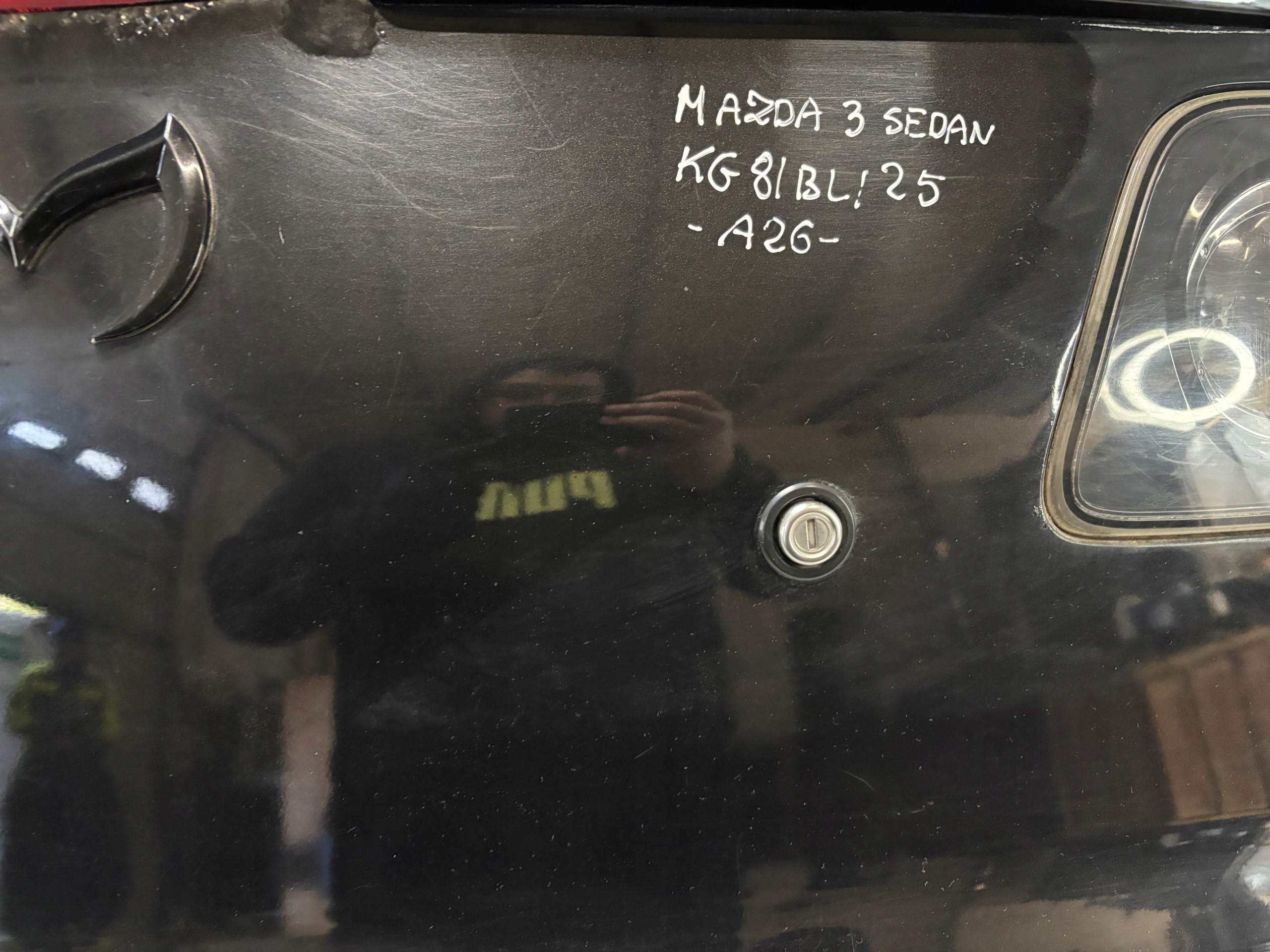 trunk door boot Mazda 3 and sedan