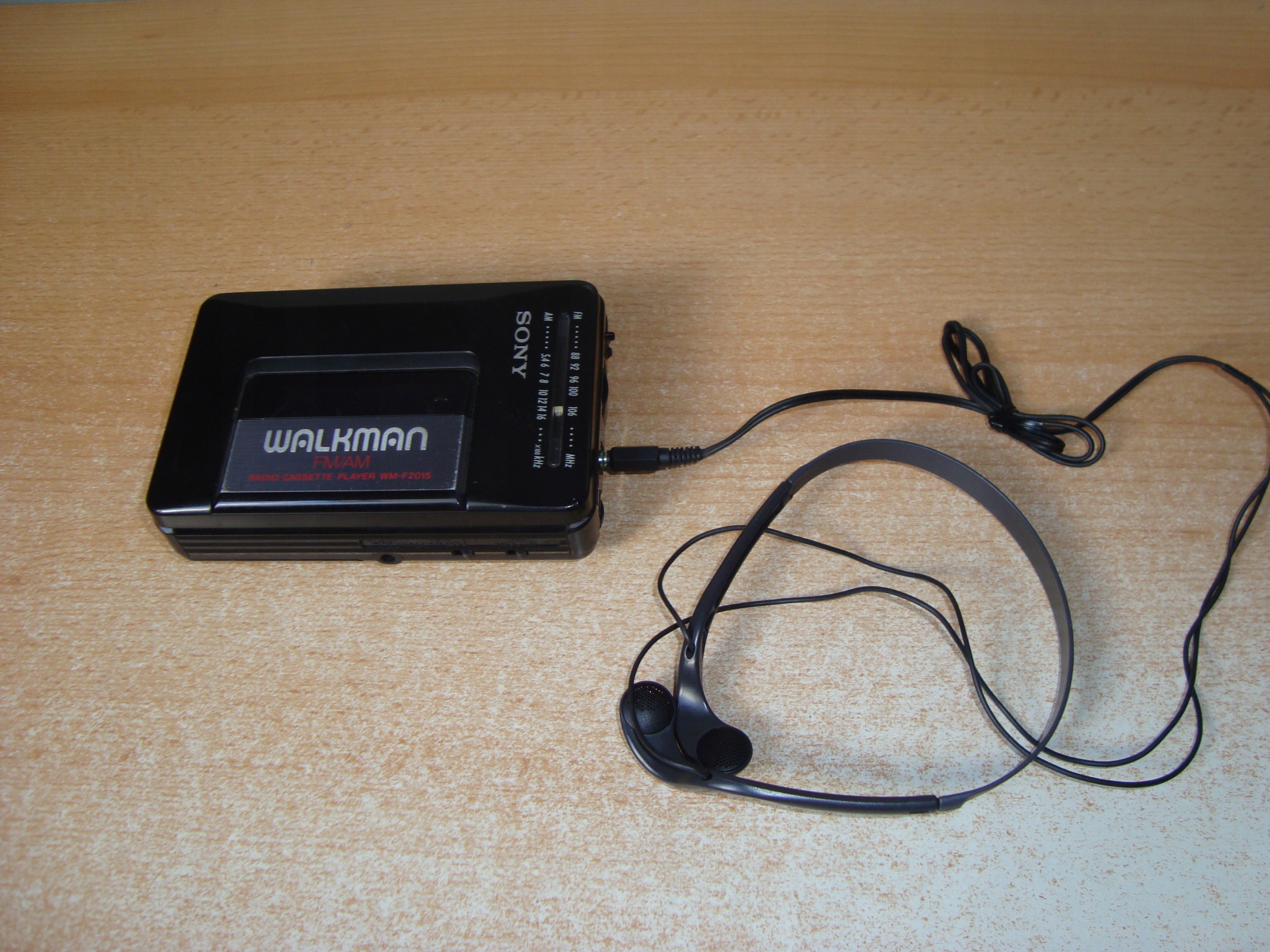 WALKMAN SONY WM-F2015 - NR S674