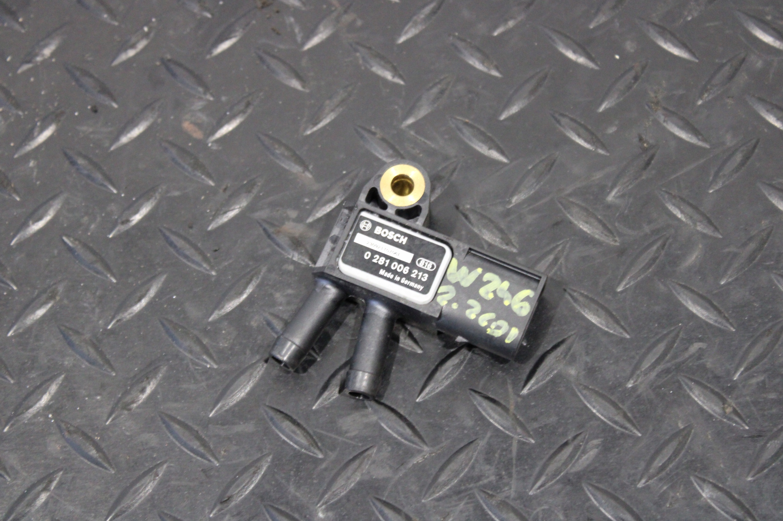 sensor vacual MERCEDES B-KLASA W246 LIFT 0281006213