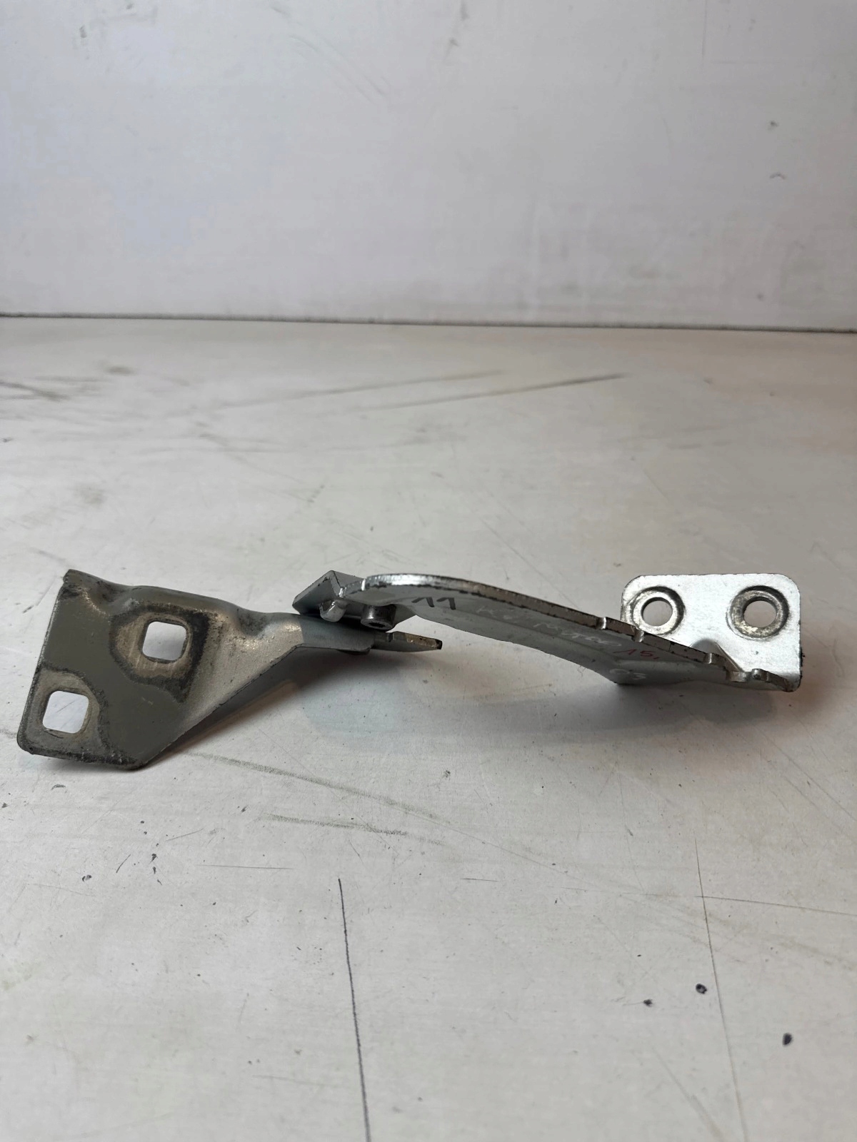 hinge bonnets front front right Renault Kangoo and