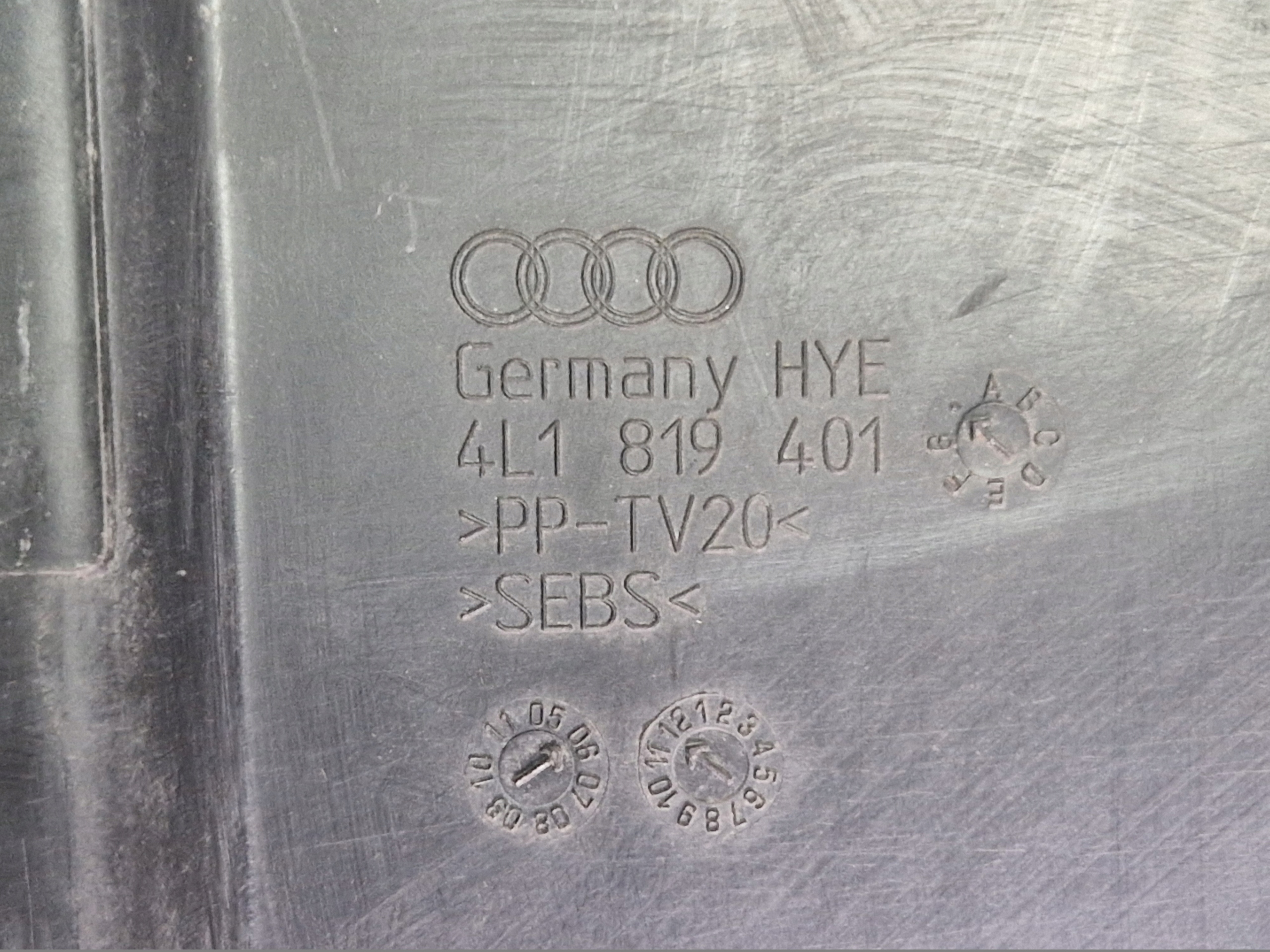 torpedo AUDI Q7 4L 4L1819401