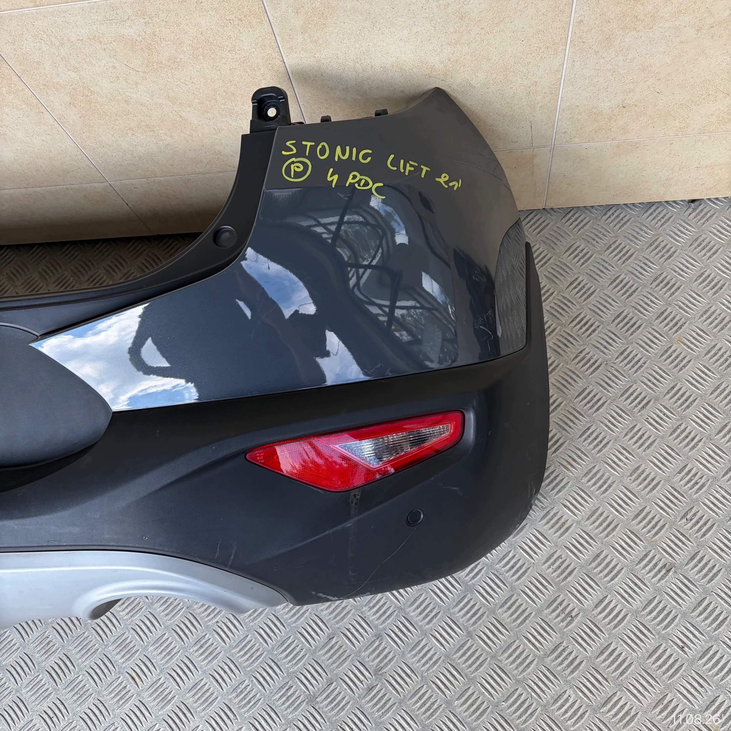 bumper rear complete KIA STONIC LIFT 2021 ROK 4 PDC
