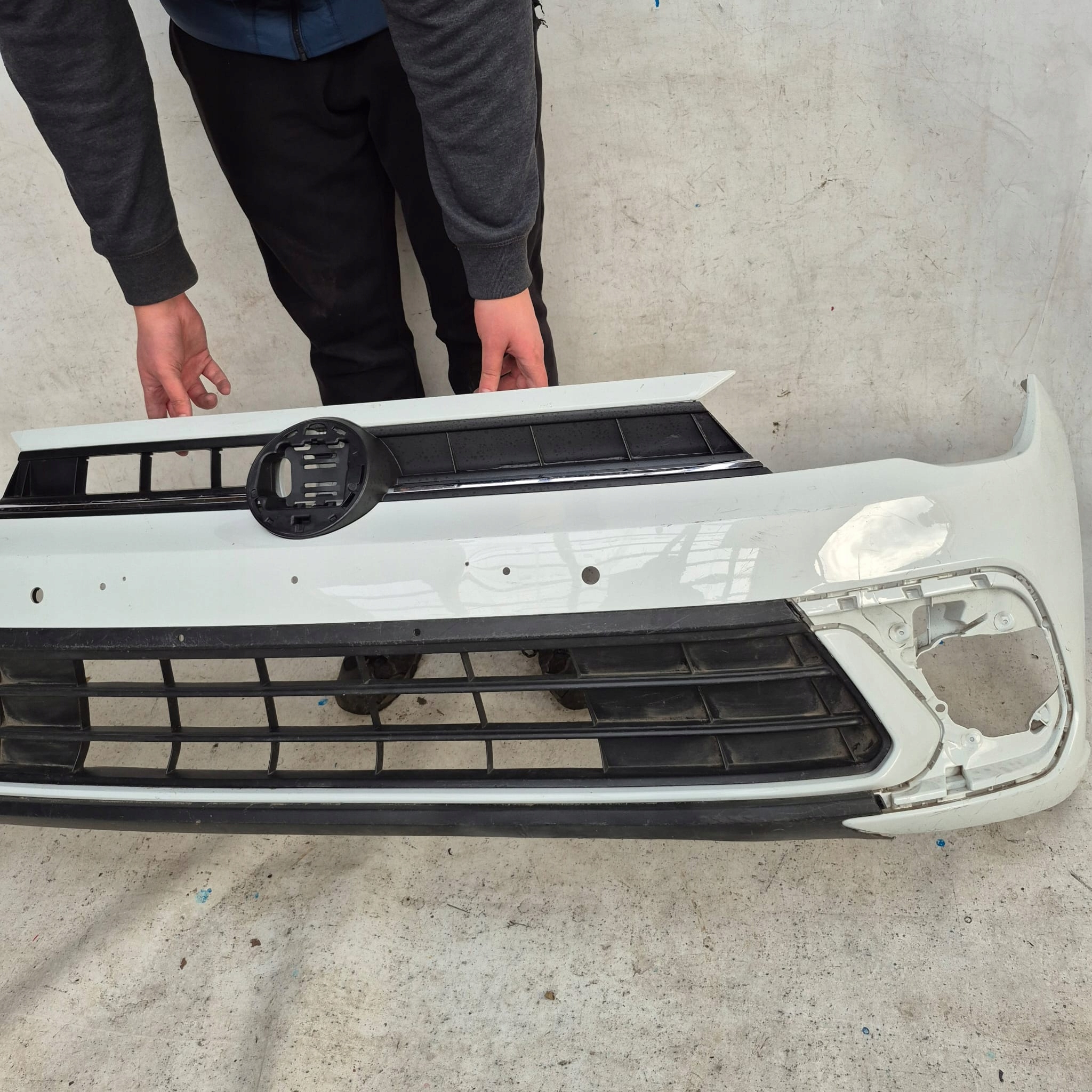 VW POLO VI 2G LIFT 21- bumper front front PDC 2GS807221H