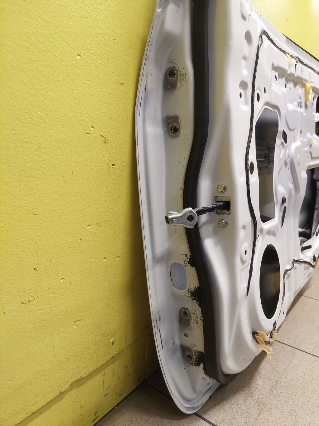 DAIHATSU CUORE VII door right front LAKIER W23