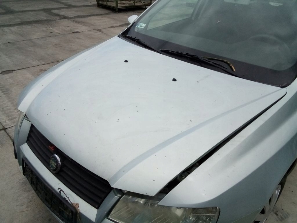 Fiat Stilo 5D Capot 745
