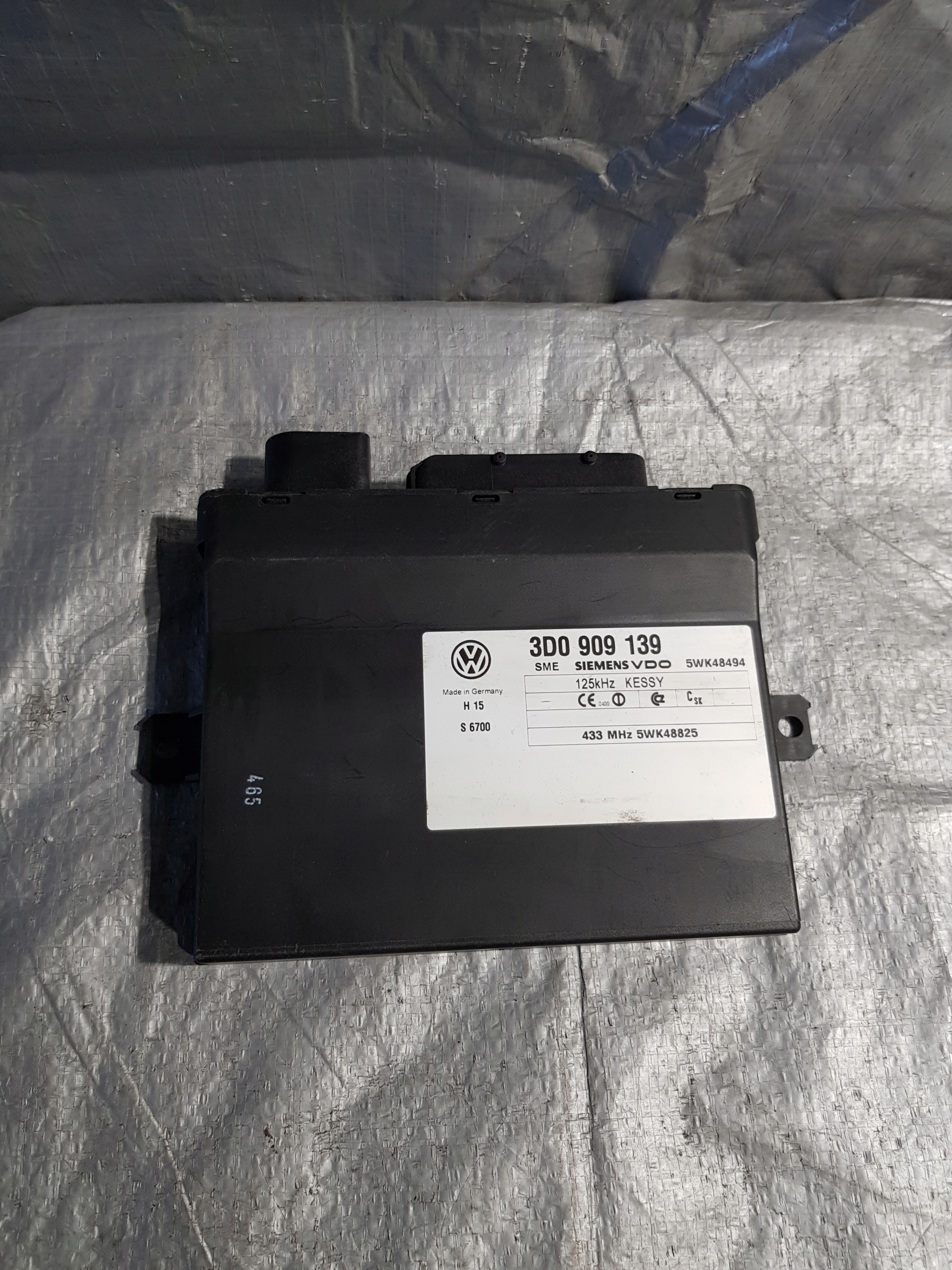 control unit KESSY PORSCHE CAYENNE Volkswagen OE 3D0909139