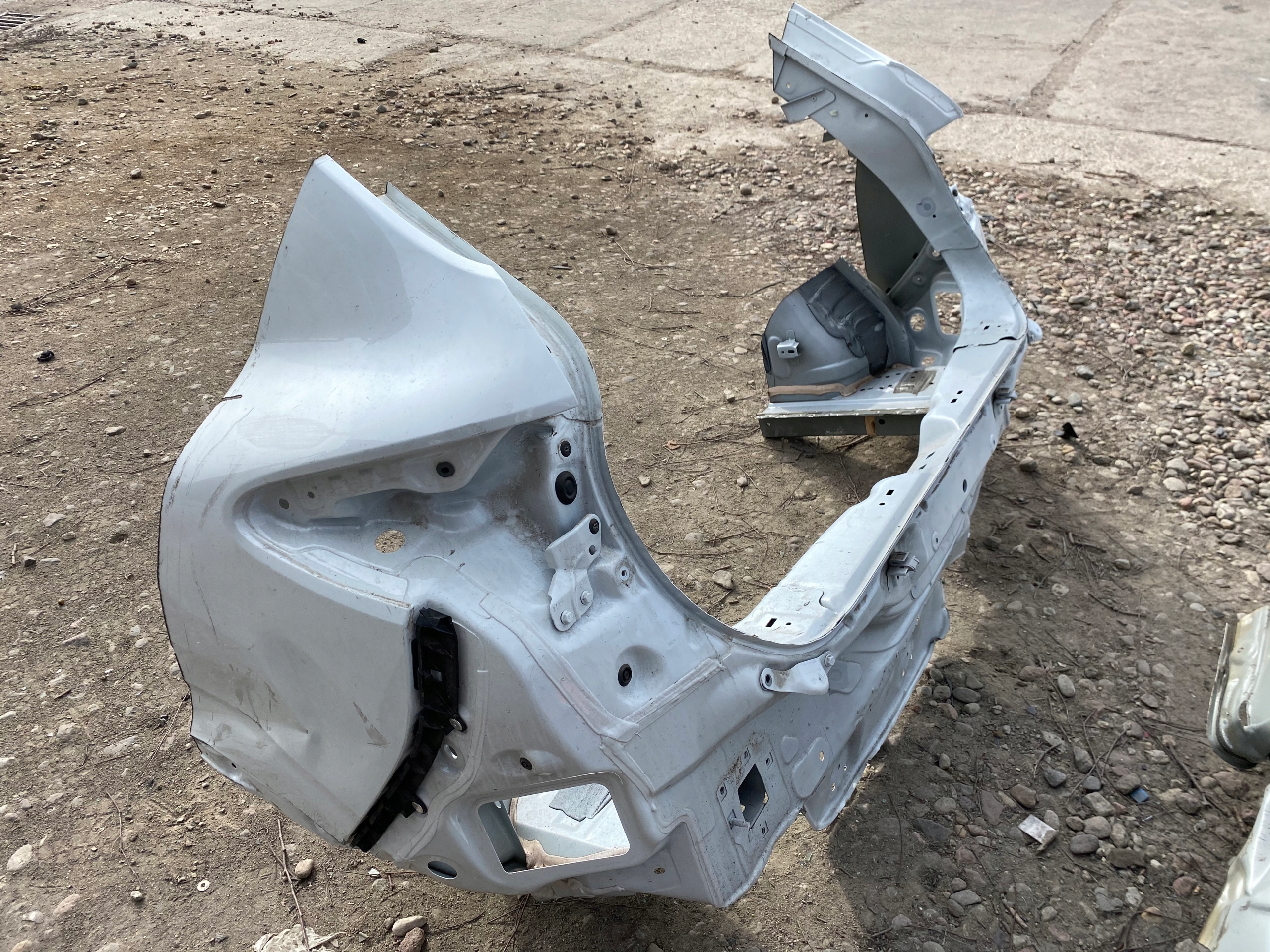 PAS TYŁ WZMOCNIENIE KADJAR LIFT Producent części Renault OE