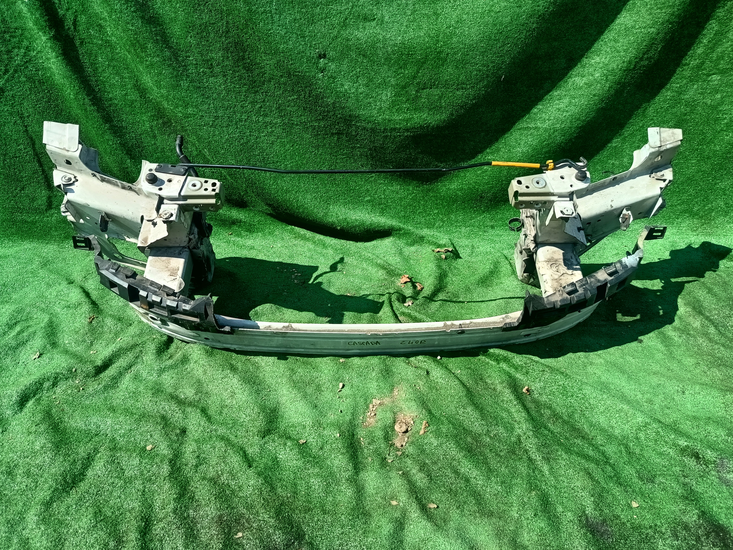 OPEL CASCADA PAS PRZEDNI BELKA