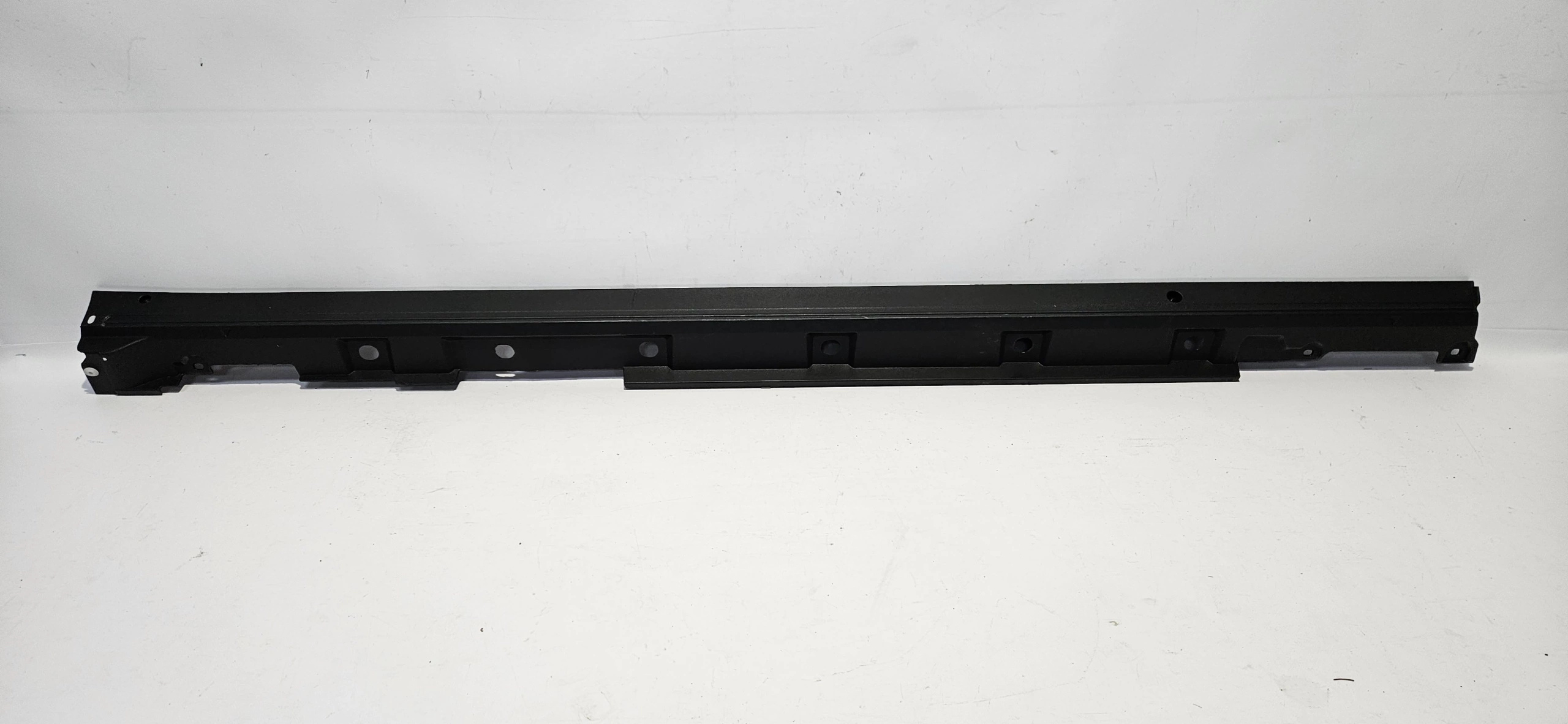 moulding threshold left TOYOTA HIGHLANDER IV 19- ORG