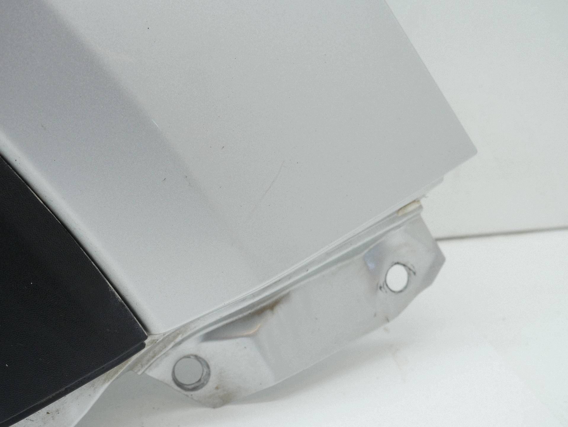 fender right front front HYUNDAI TUCSON III 3 PLATINUM SILVER
