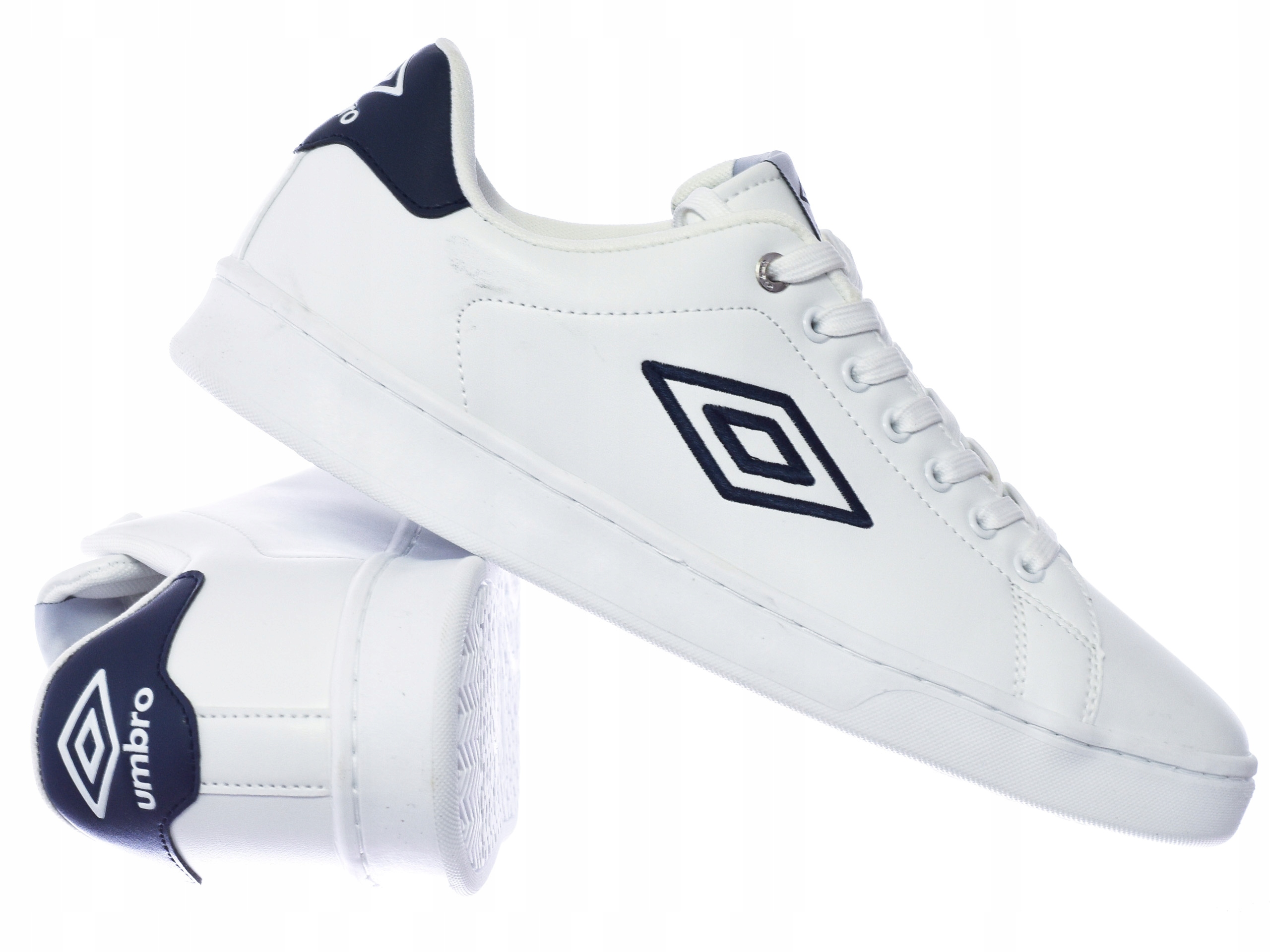 Pánské boty Umbro Farrel Ltx UMM514001/1032 sportovní boty Bílé
