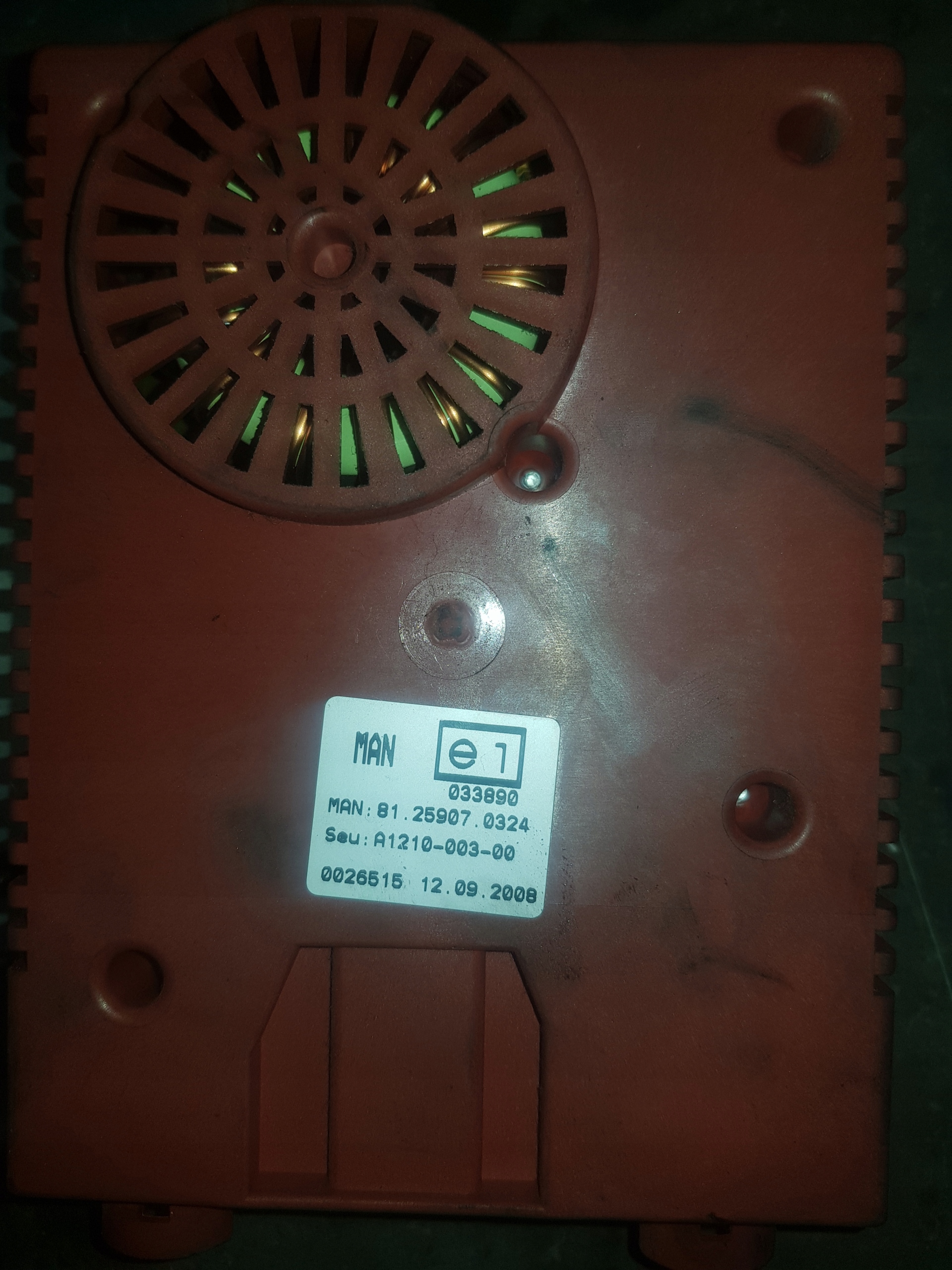 Man Tgx przetwornica prądu 81259070324