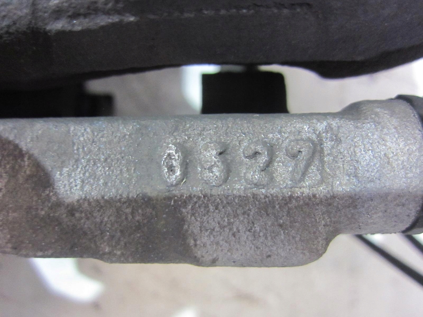 BMW X1 F48 caliper brake left front front 6860267 330/24 34116860267