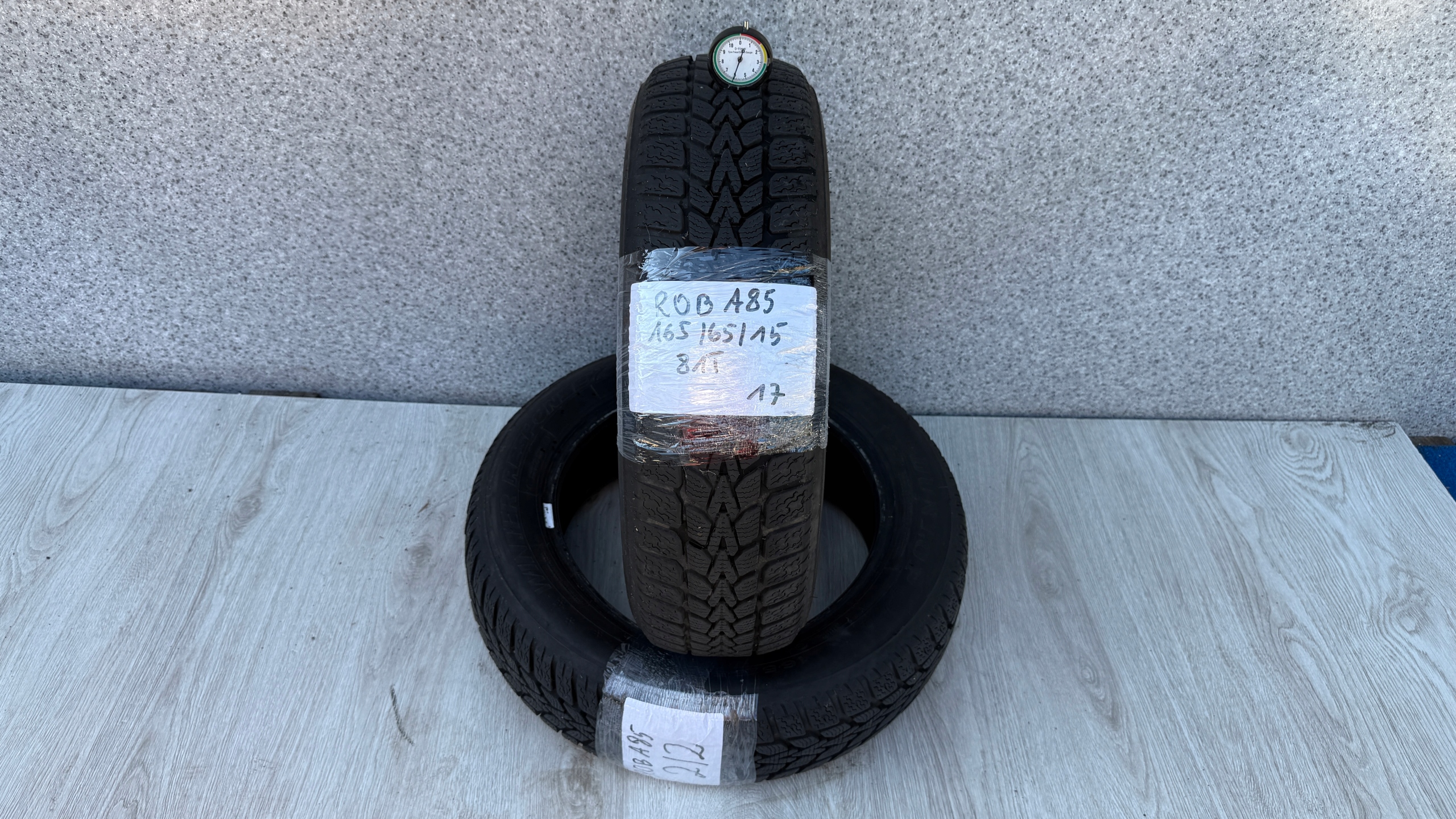 Reifen PARA ZIMA DUNLOP WINTER RESPONSE 2 165 65 15 R15 81T 6mm ROBA85