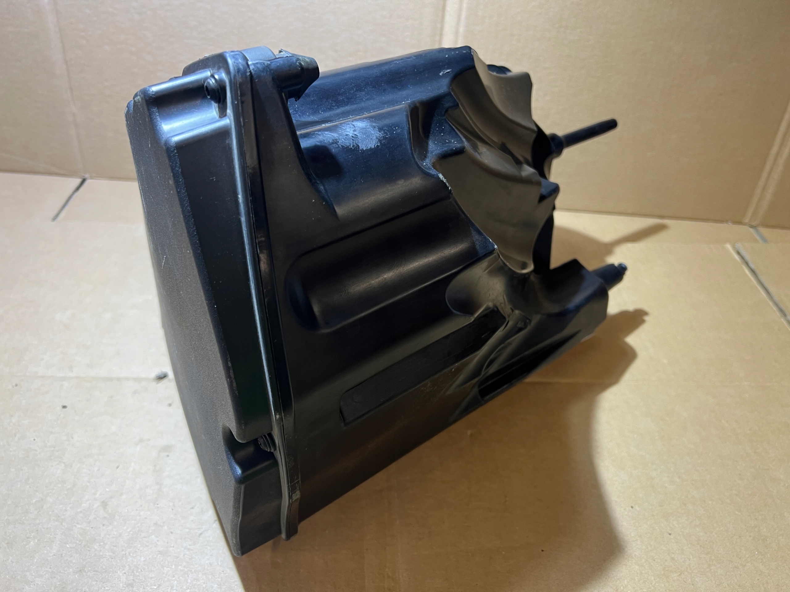 AUDI Q5 80A 2.0 TFSI Gehäuse filter luft 80A133835AC