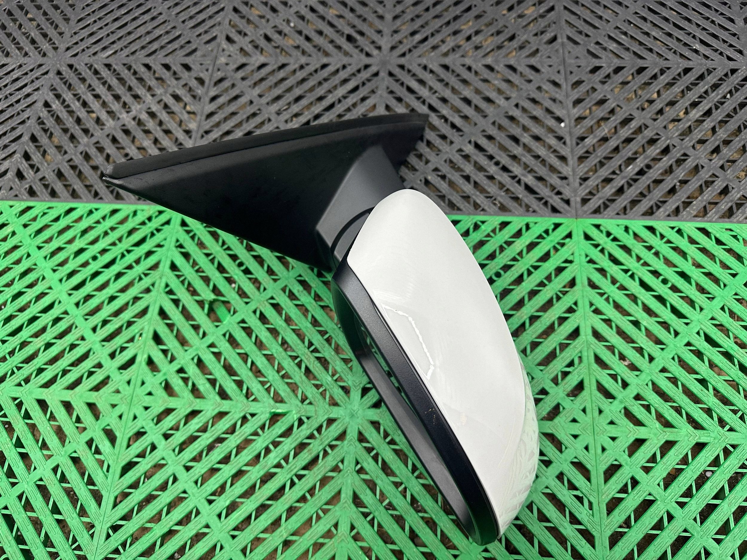 electrics mirror side right side BMW X5 G05 5 PIN KAMERA colour A300