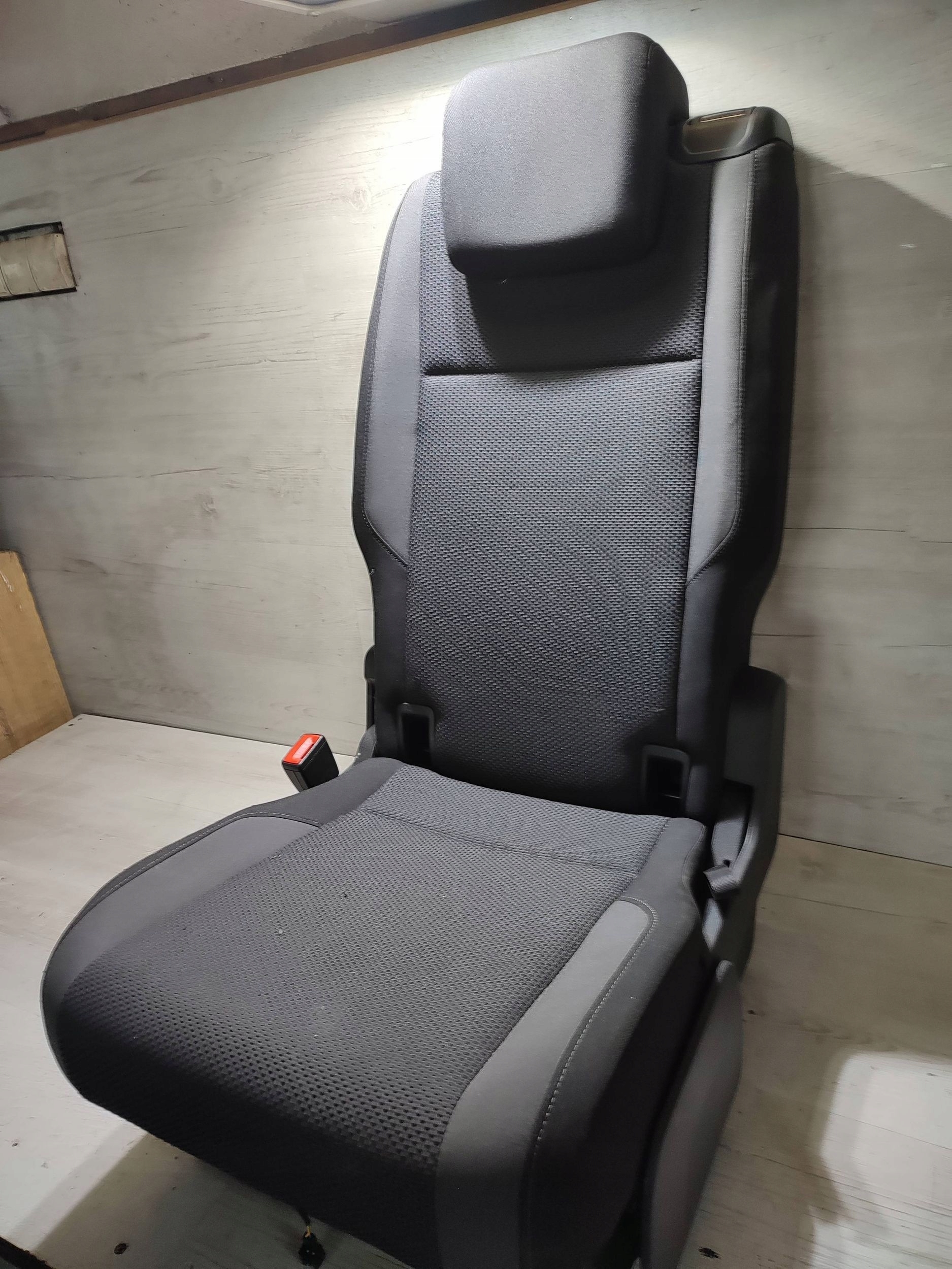 Volkswagen Touran III 2020 heck Seite links Sitz Sitz