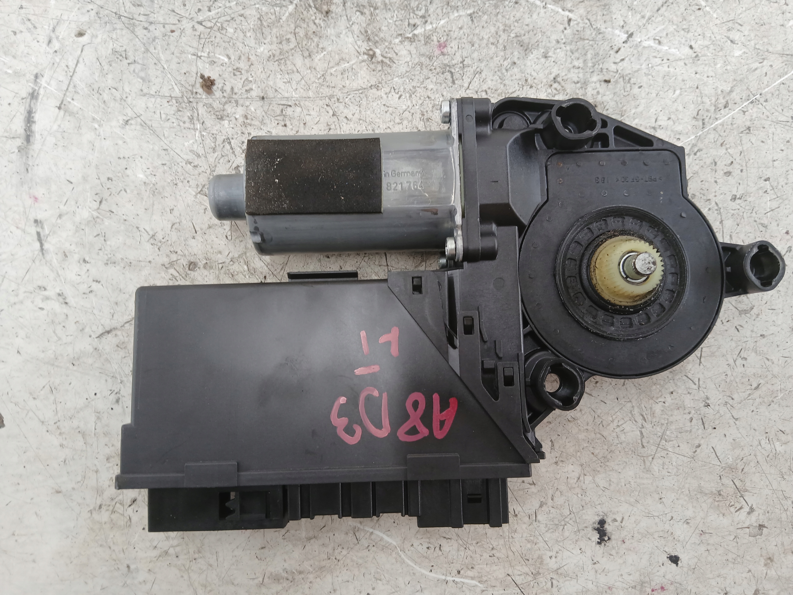 AUDI A8 D3 mini motor windows left rear part 4E0959801D