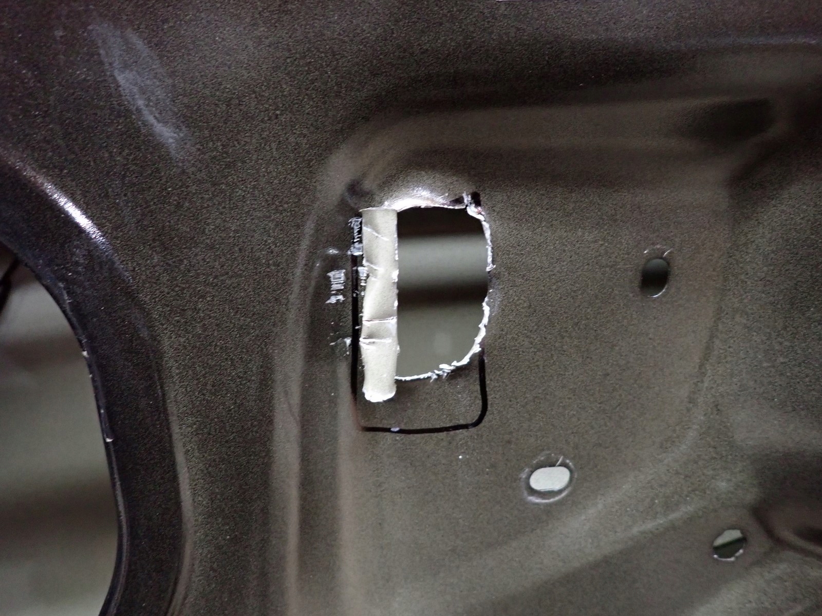 door left rear. left rear part AUDI Q2 81A GAB 2016- 81A833051A