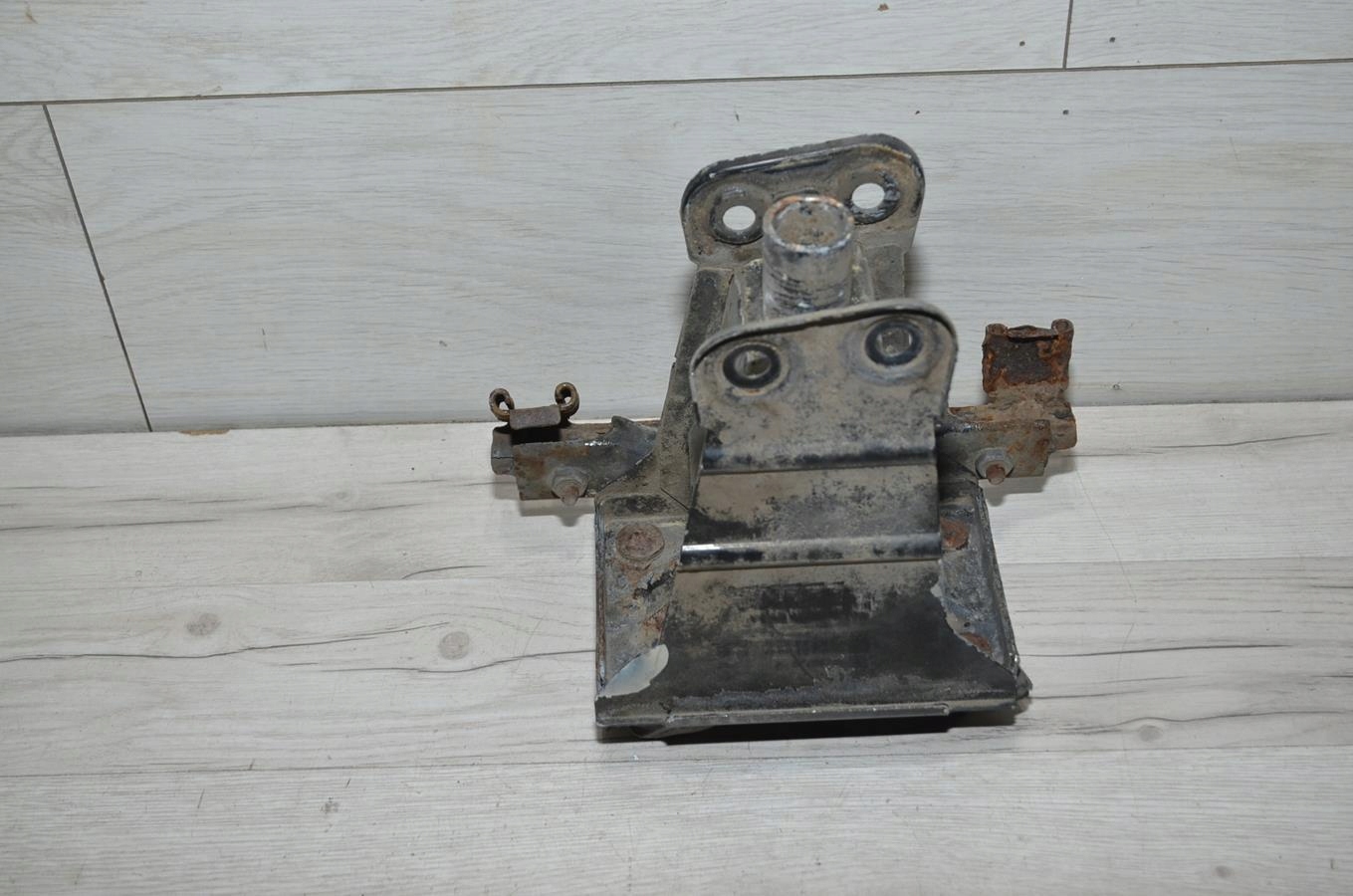 beam tip right rear part Mercedes w221