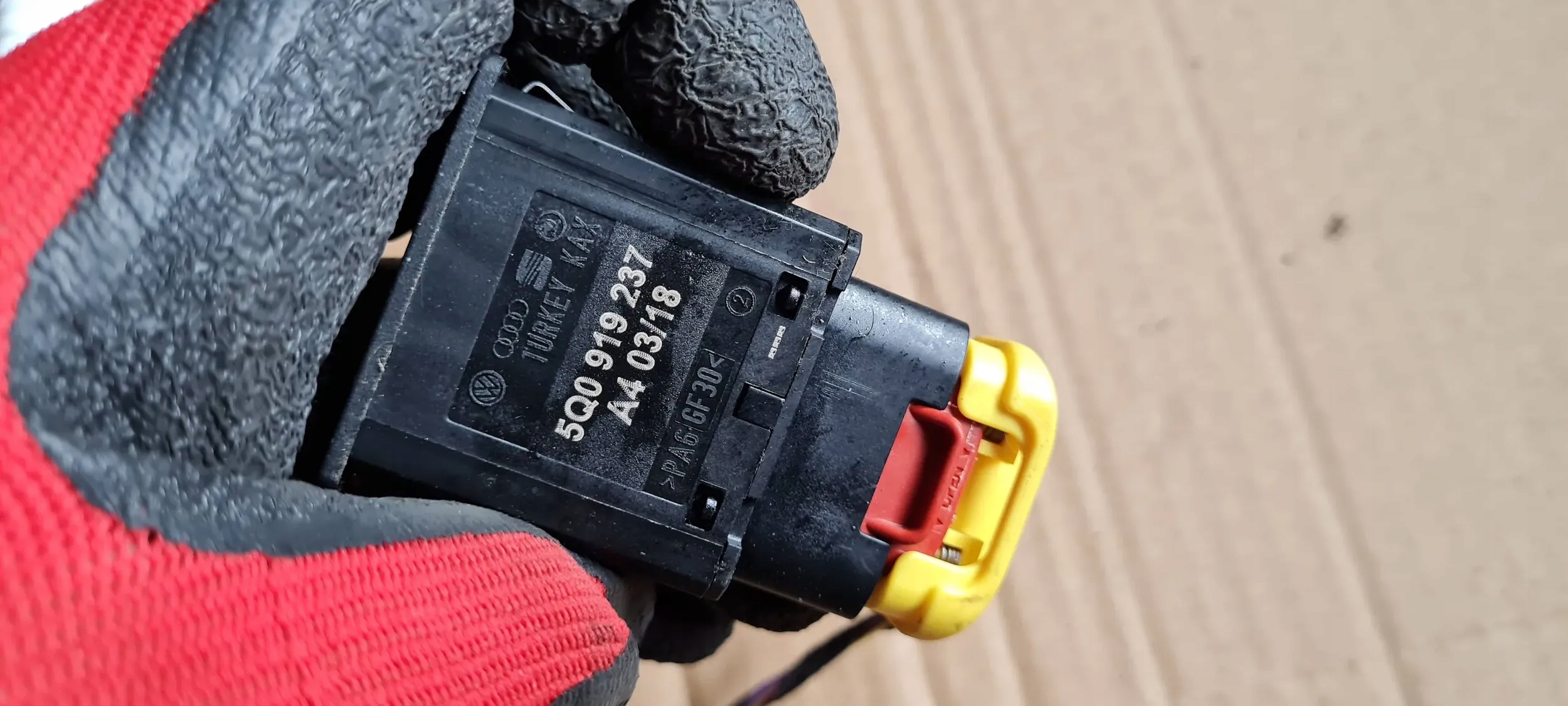 SQ5 Q5 80A switch airbag 5Q0919237 A4 B9 S4 A5 8W