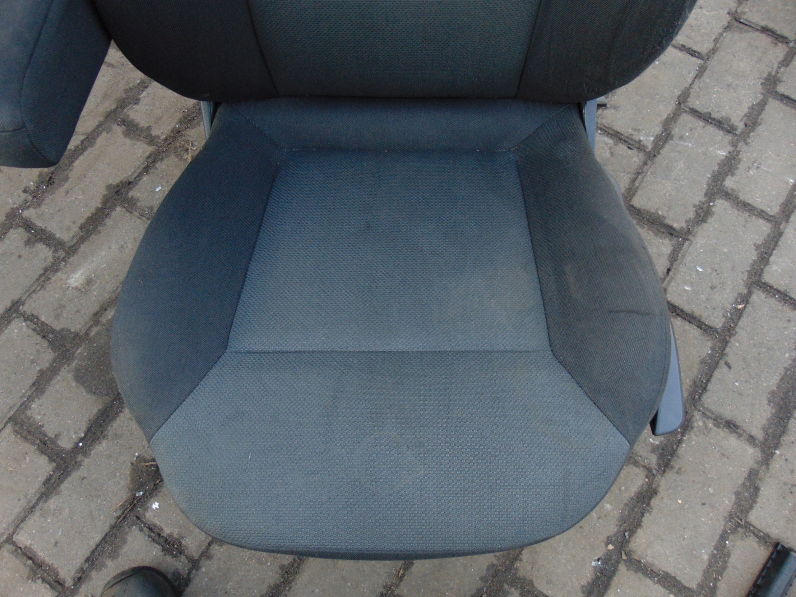 кресло левый с opel Zafira II b европа