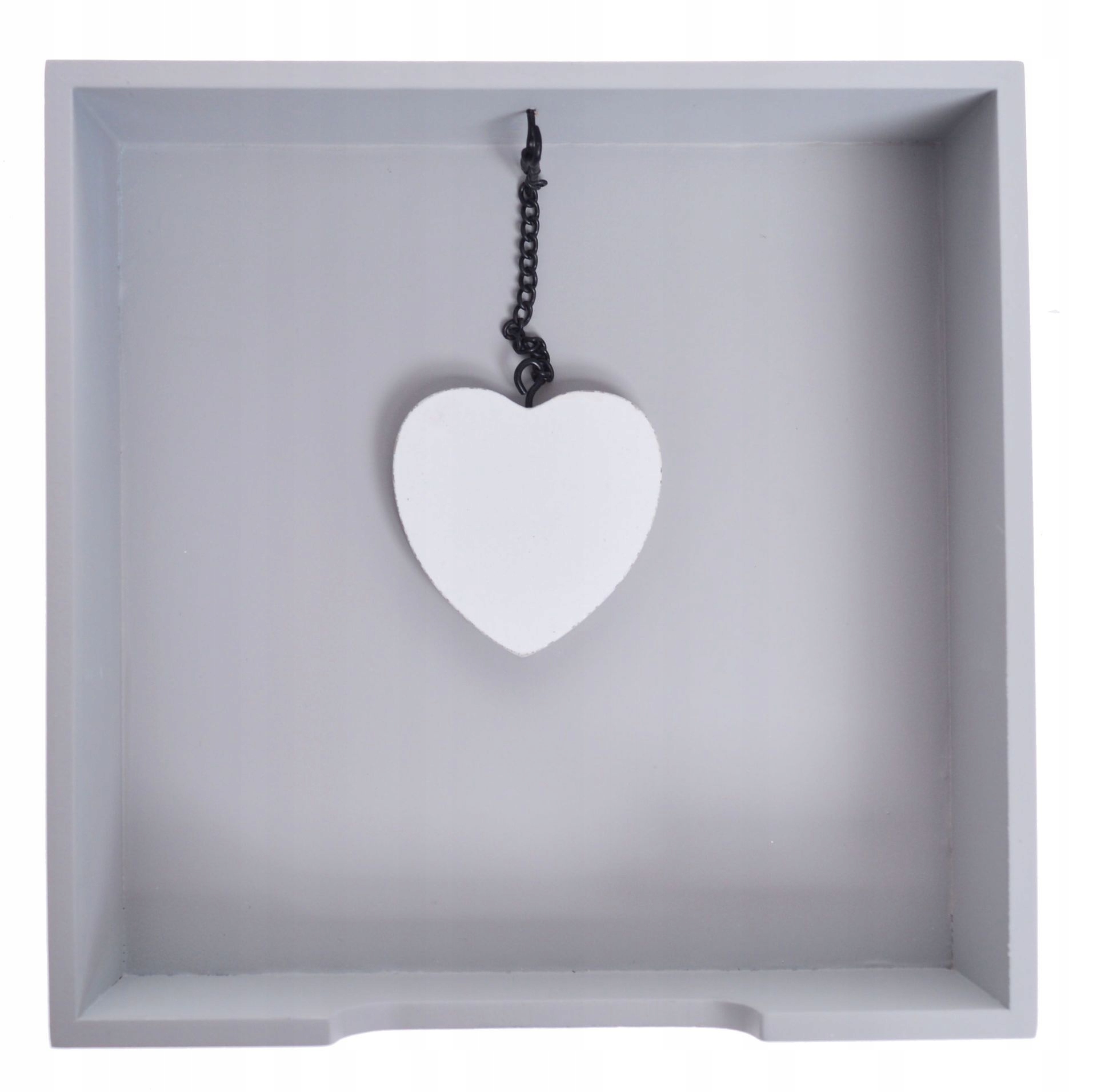 SERWETNIK DREWNIANY SZARY Z SERCEM