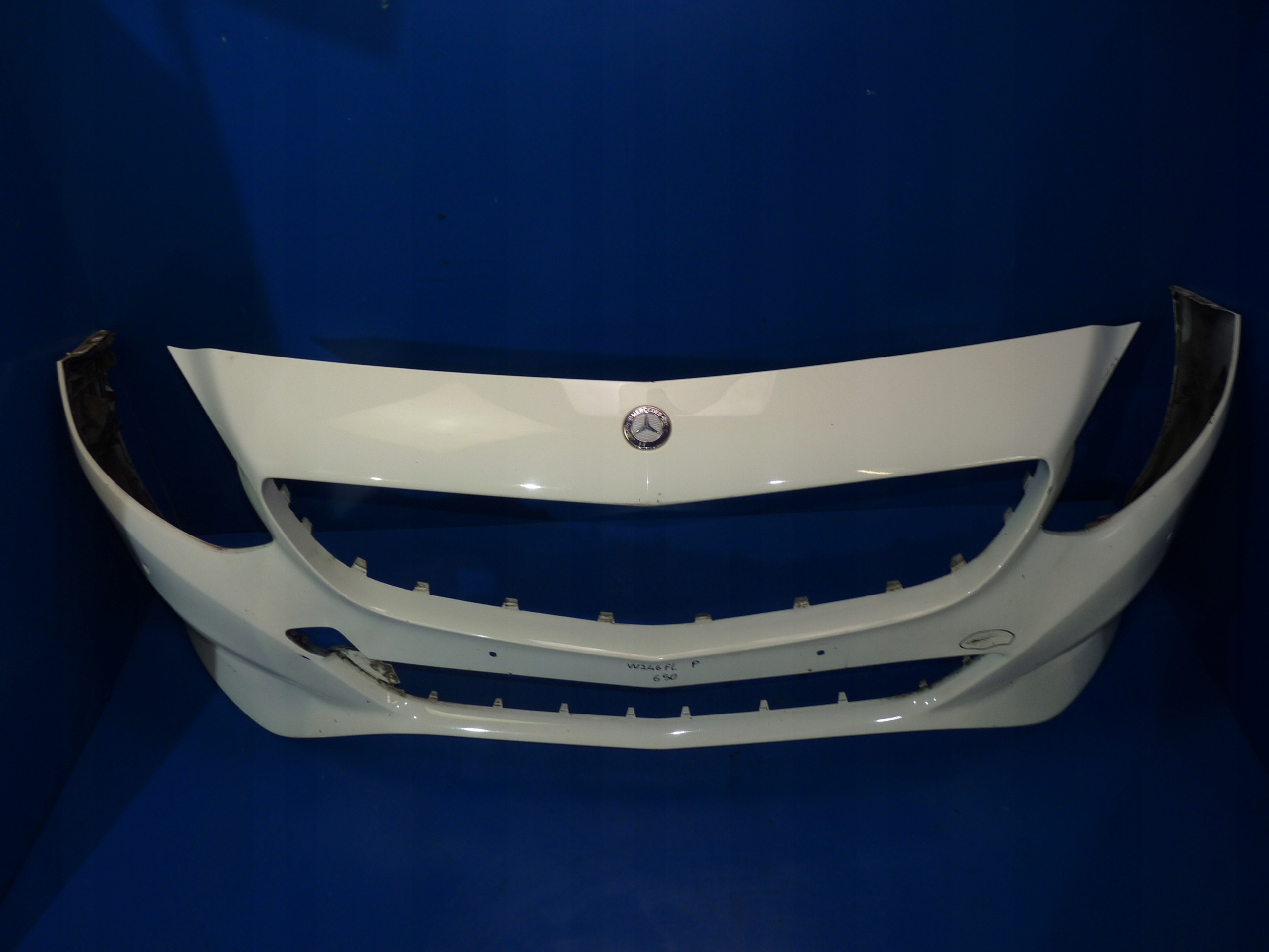 MERCEDES B W246 LIFT bumper front front below sensors PDC