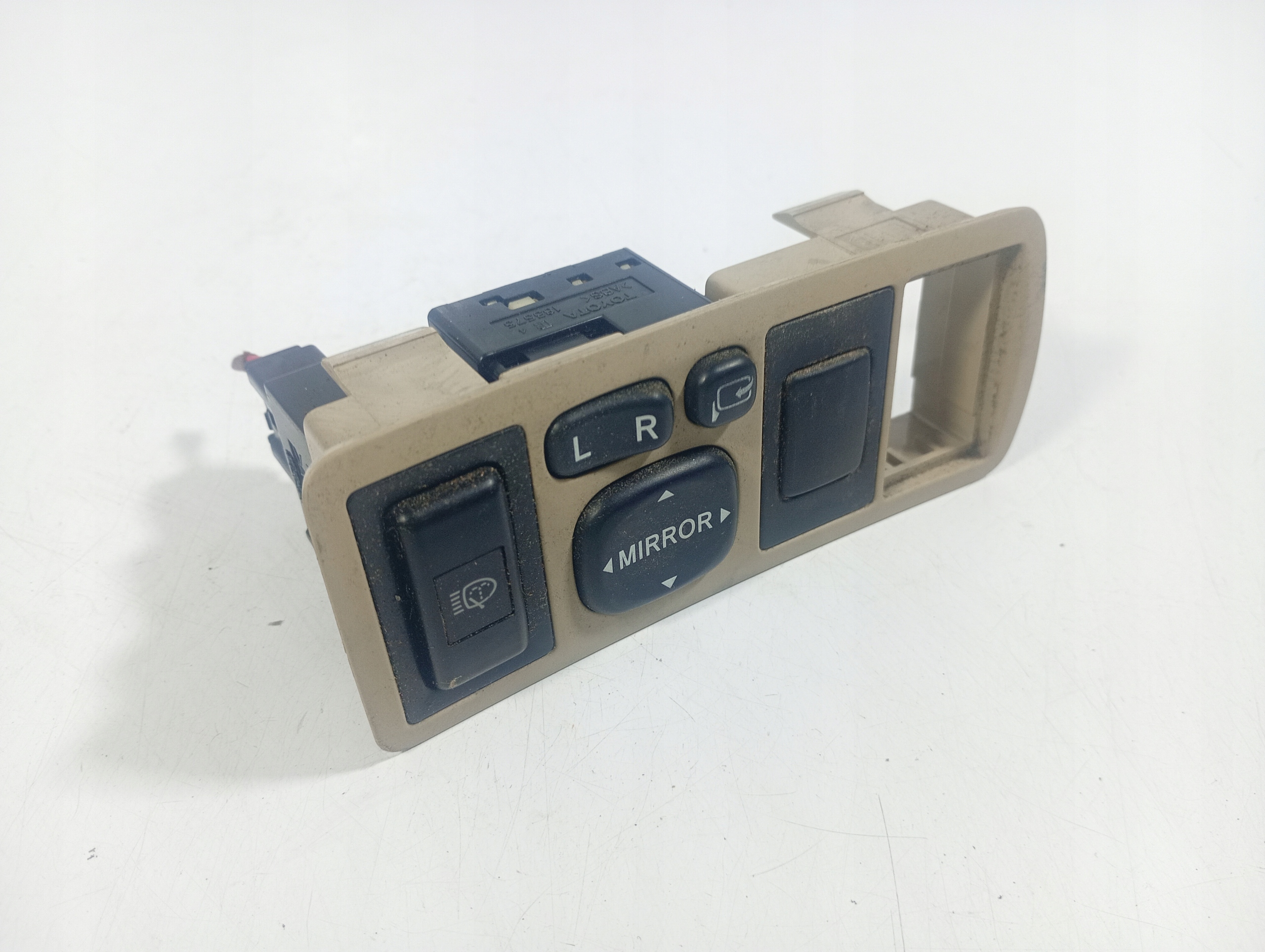 Toyota Avensis T25 03-09 switch switch regulation LUSTERKAMI