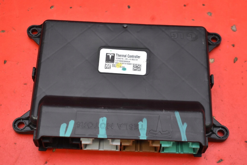 Centralina modulo ECU THERMAL CONTROLLER 1034215-00-A TESLA MODEL S 12-20