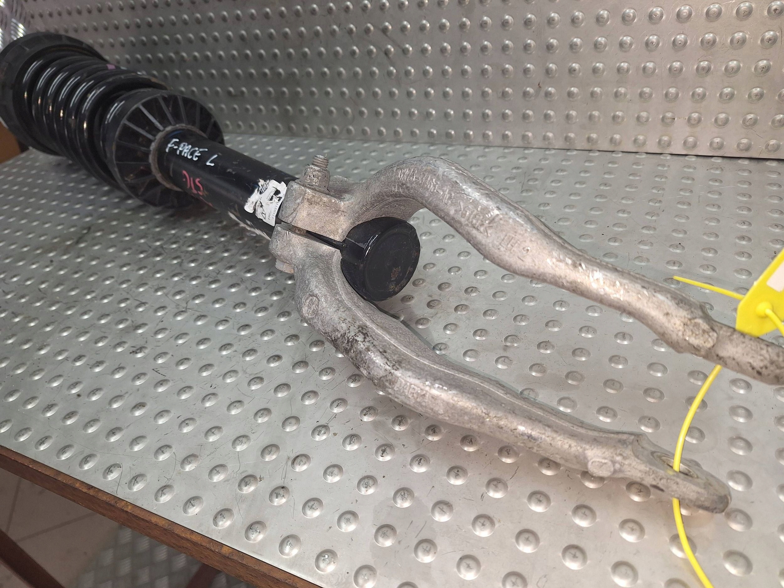 shock absorber left front JAGUAR F-PACE VELAR GX73-3463-AC