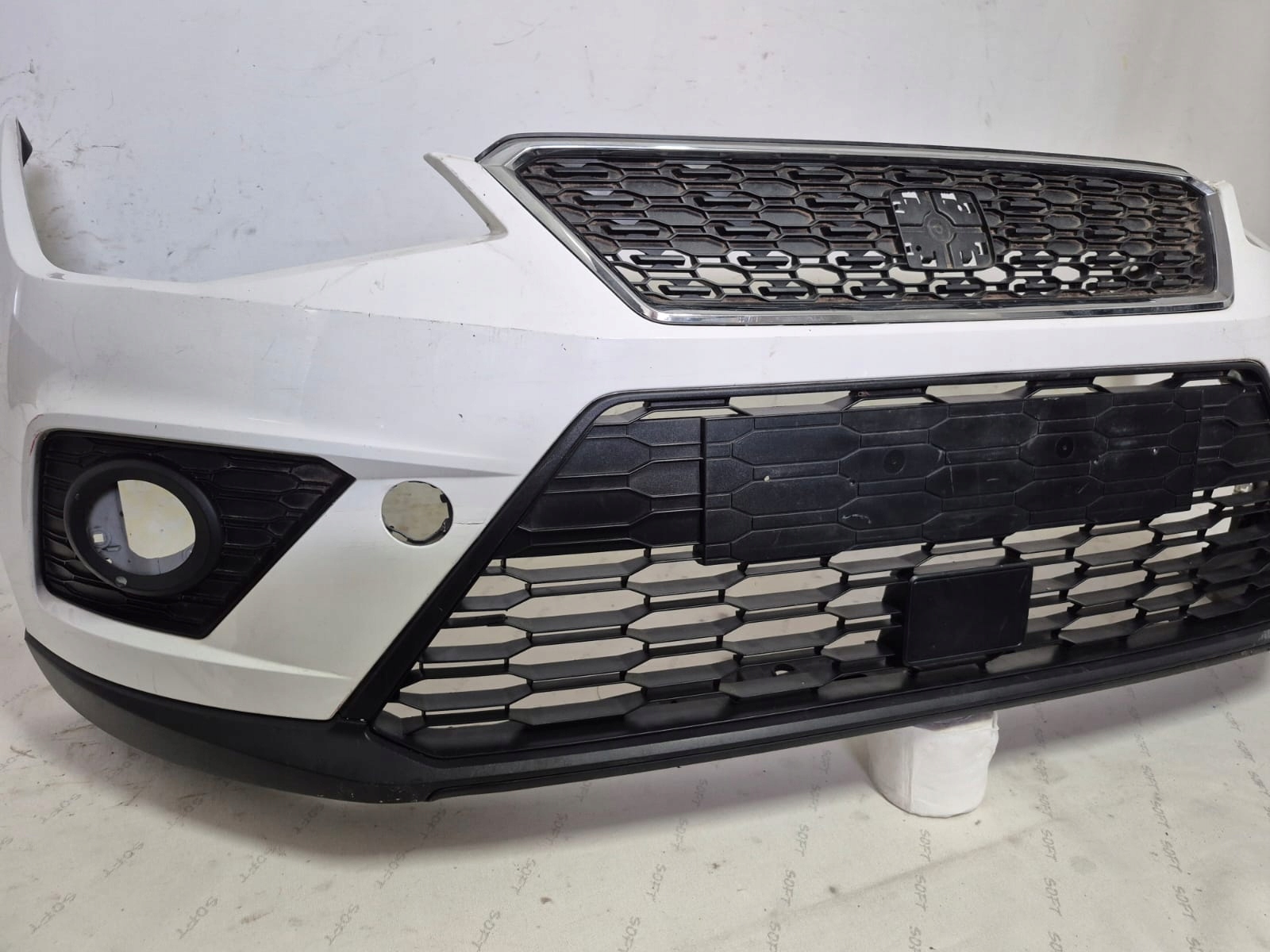 SEAT ARONA 6F9 17- bumper front front 6F9807221B