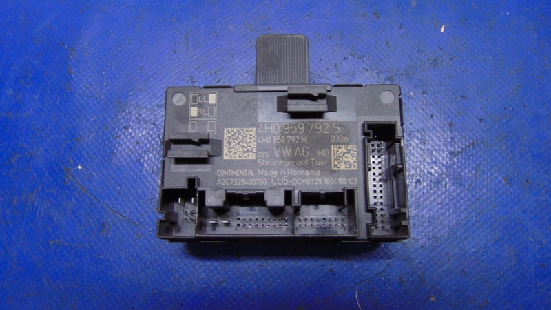 module door right front 4H0959792S VW TOUAREG II 7P 10-17R