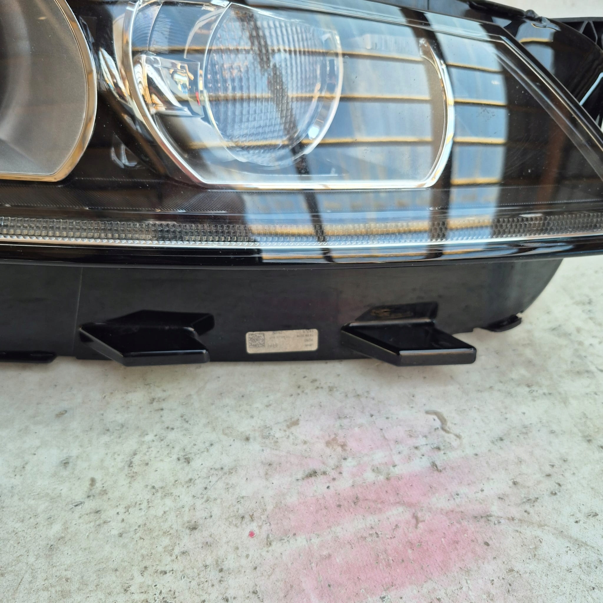 JAGUAR XF II 15- light right front front XENON GX63-13W029-EF