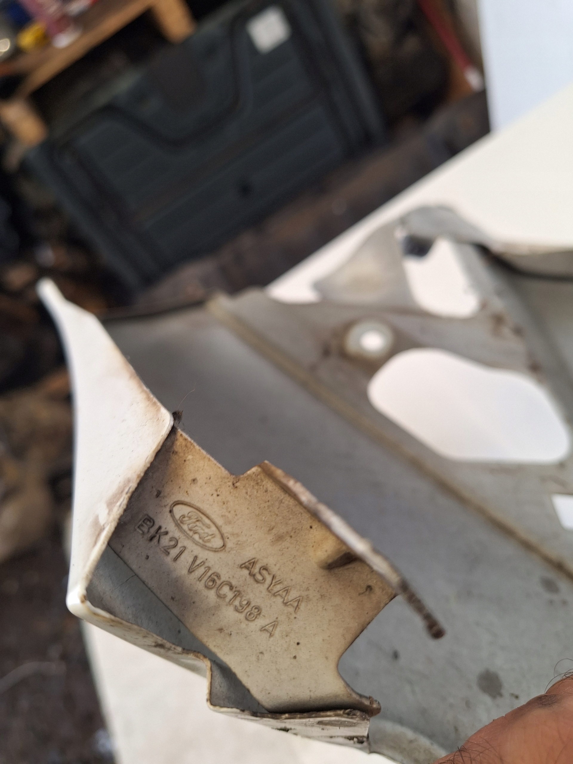 FORD TRANSIT CUSTOM 12-17 fender right
