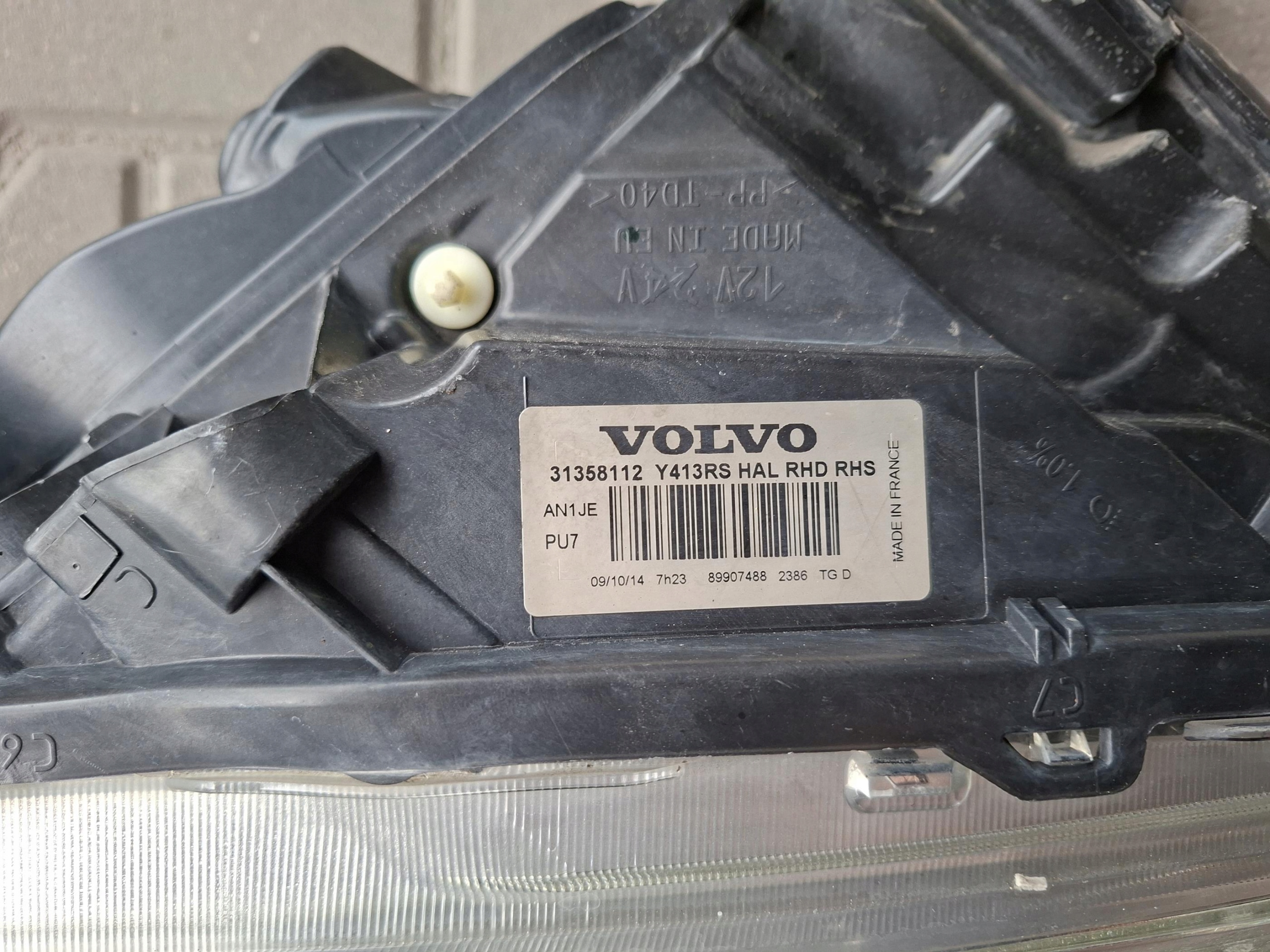 light front right front right ANGLIK 31358112 VOLVO XC60 and LIFT