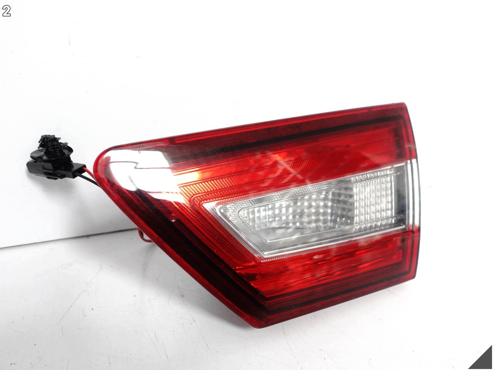 RENAULT CLIO IV 4 HATCHBACK 12-16 light to the bonnet boot rear part right EU