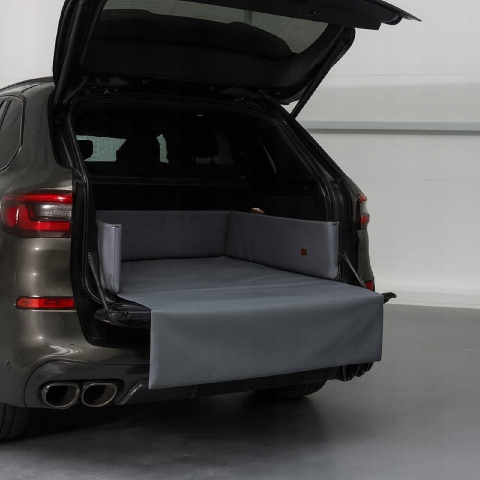 Levně Matrace do auta Podložka Pro Psa Do Zavazadlového Prostoru EcoSKIN 110X100 XL