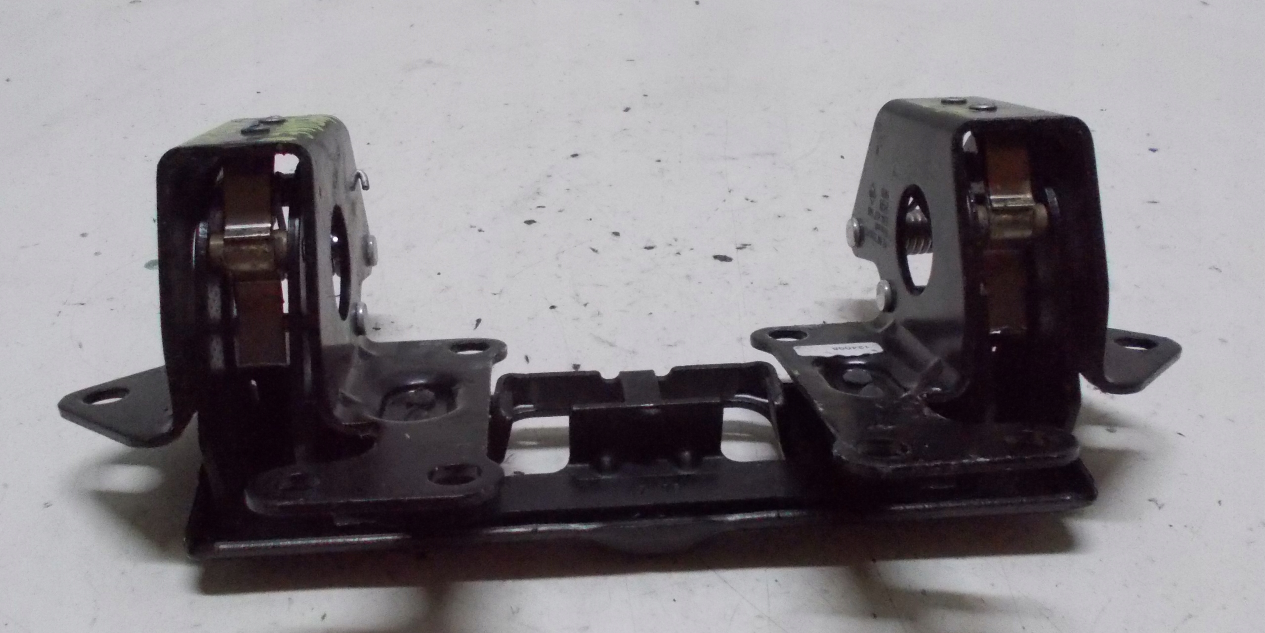 RENAULT MEGANE II CABRIO 07R lock roofs 8200220676