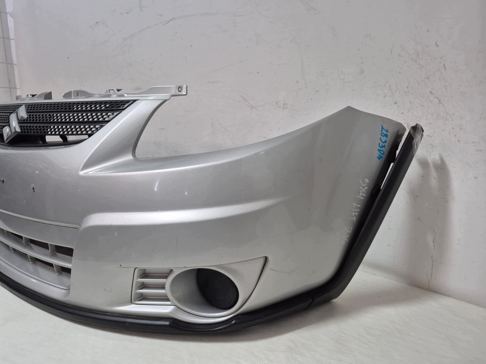SUZUKI SX-4 06- JAPAN JAPONSKA bumper front front LAK.Z2S 71711-80J