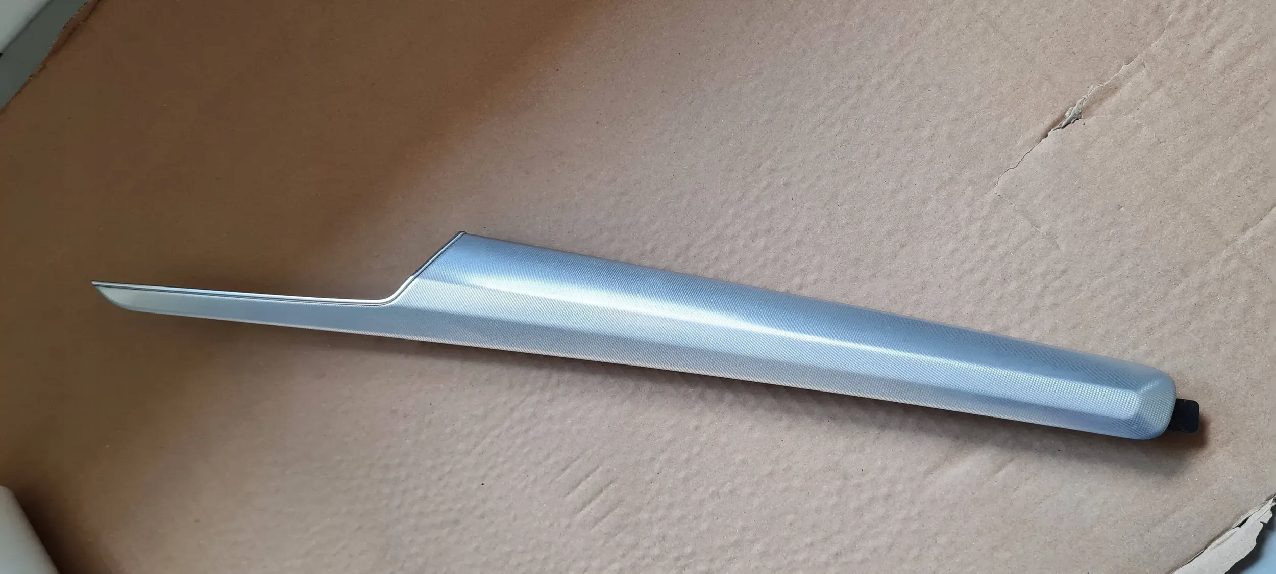 Q5 80A moulding DEKOR door right rear part 80A867410M