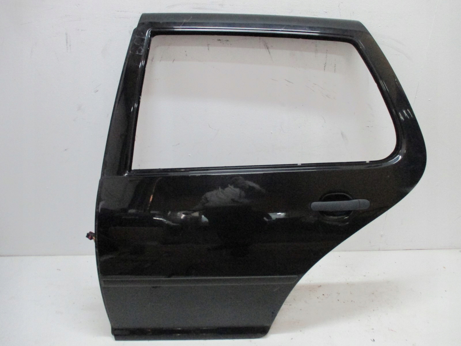 TÜR LINKS HINTEN VW GOLF 4 1J0
