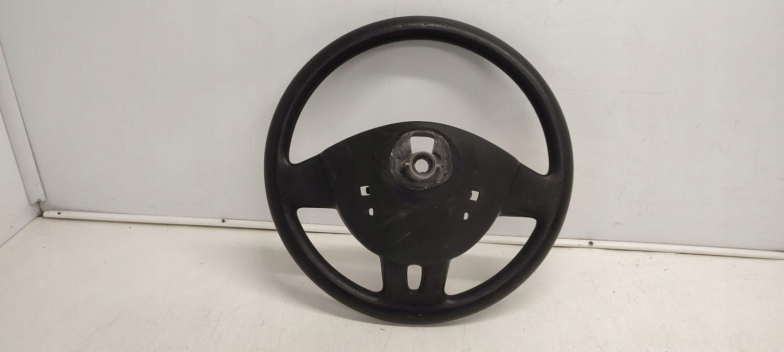 руль renault oe 8200455669