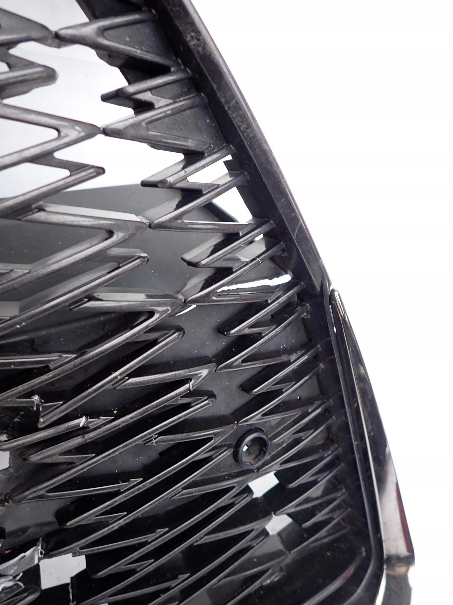 LEXUS UX F SPORT 18-> Grill Grill