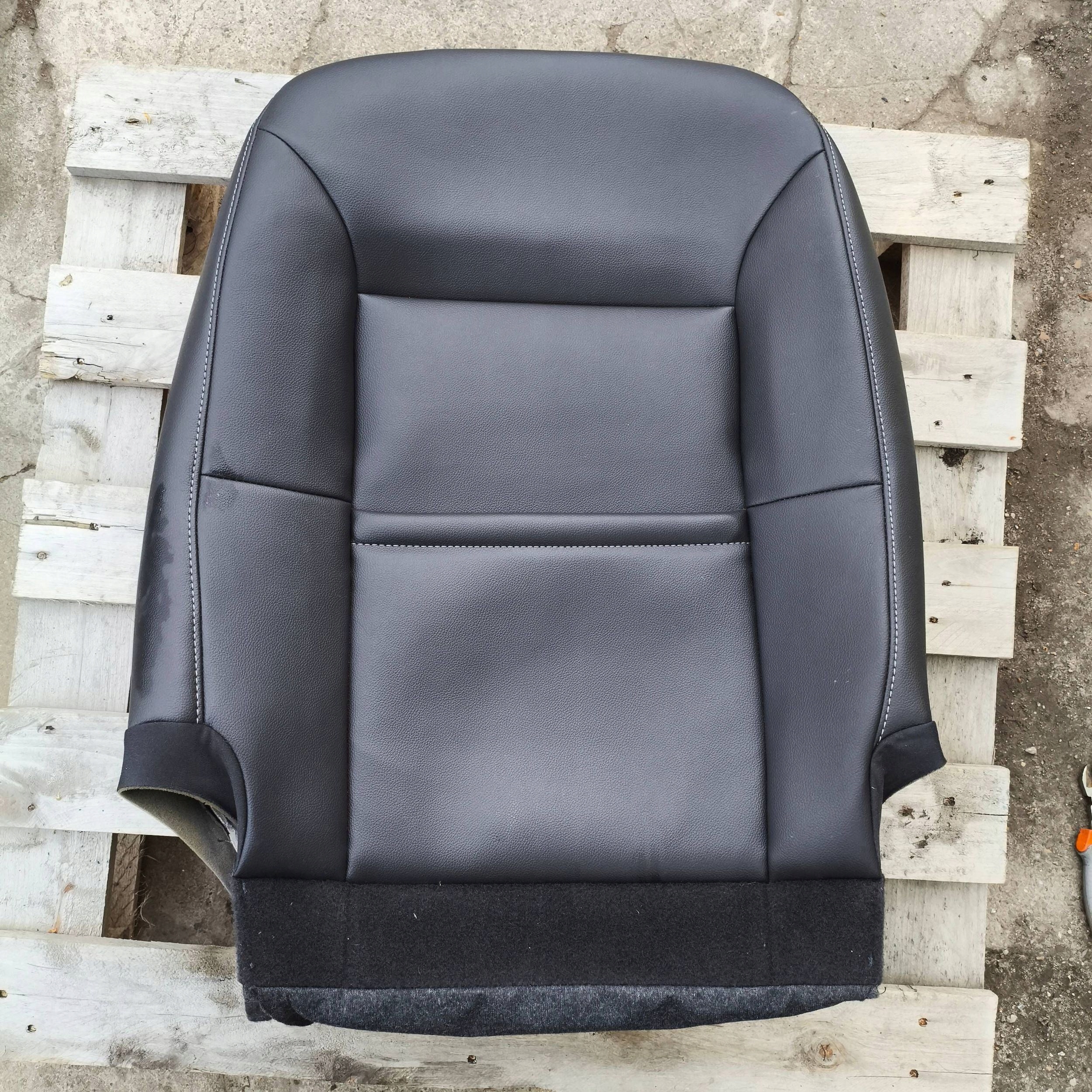 Ford Kuga MK2 upholstery OPARCIA side seat left front driver´s