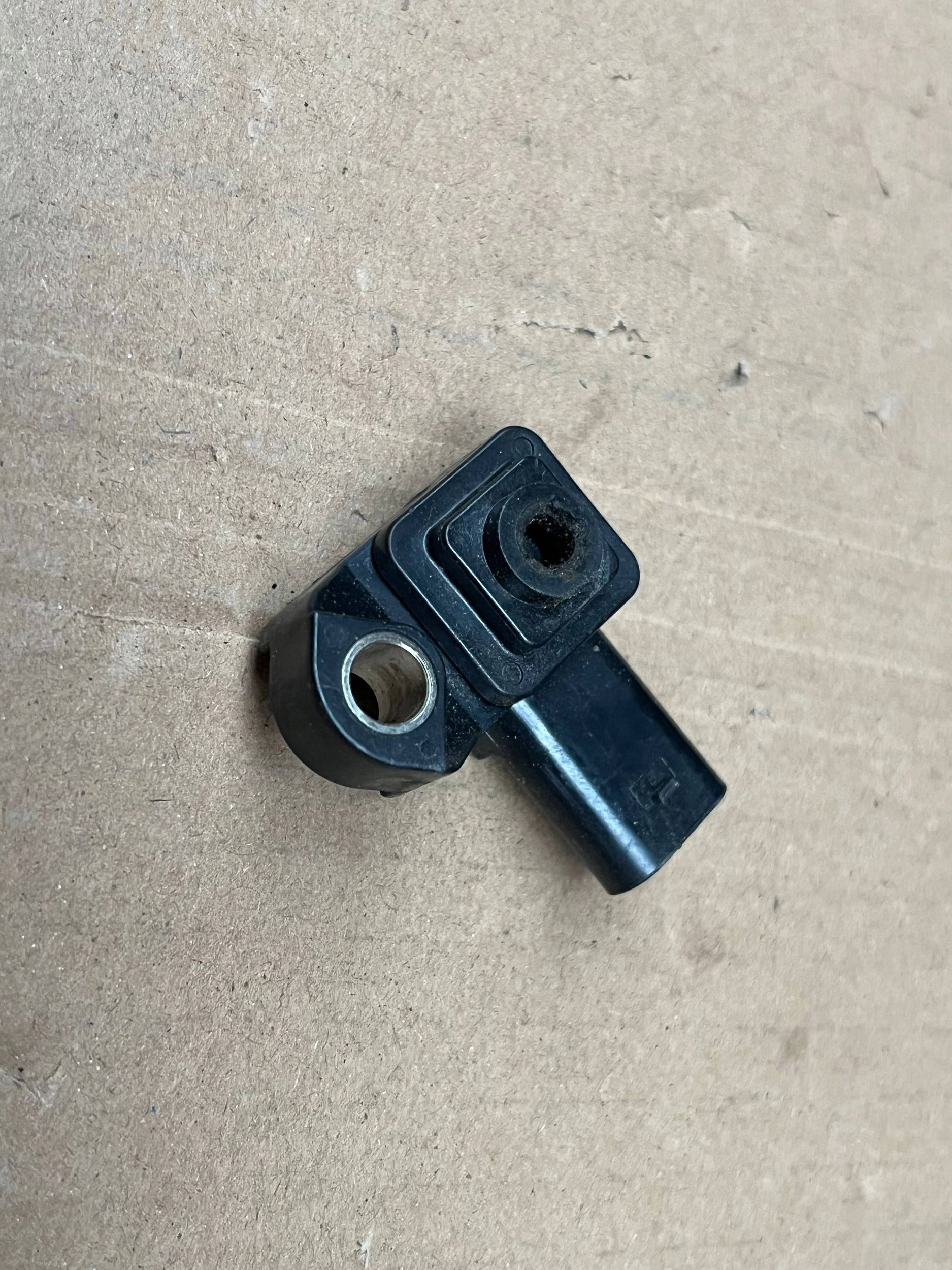 2010 BMW 1 E81 E87 shaft position sensor 780474201 !J