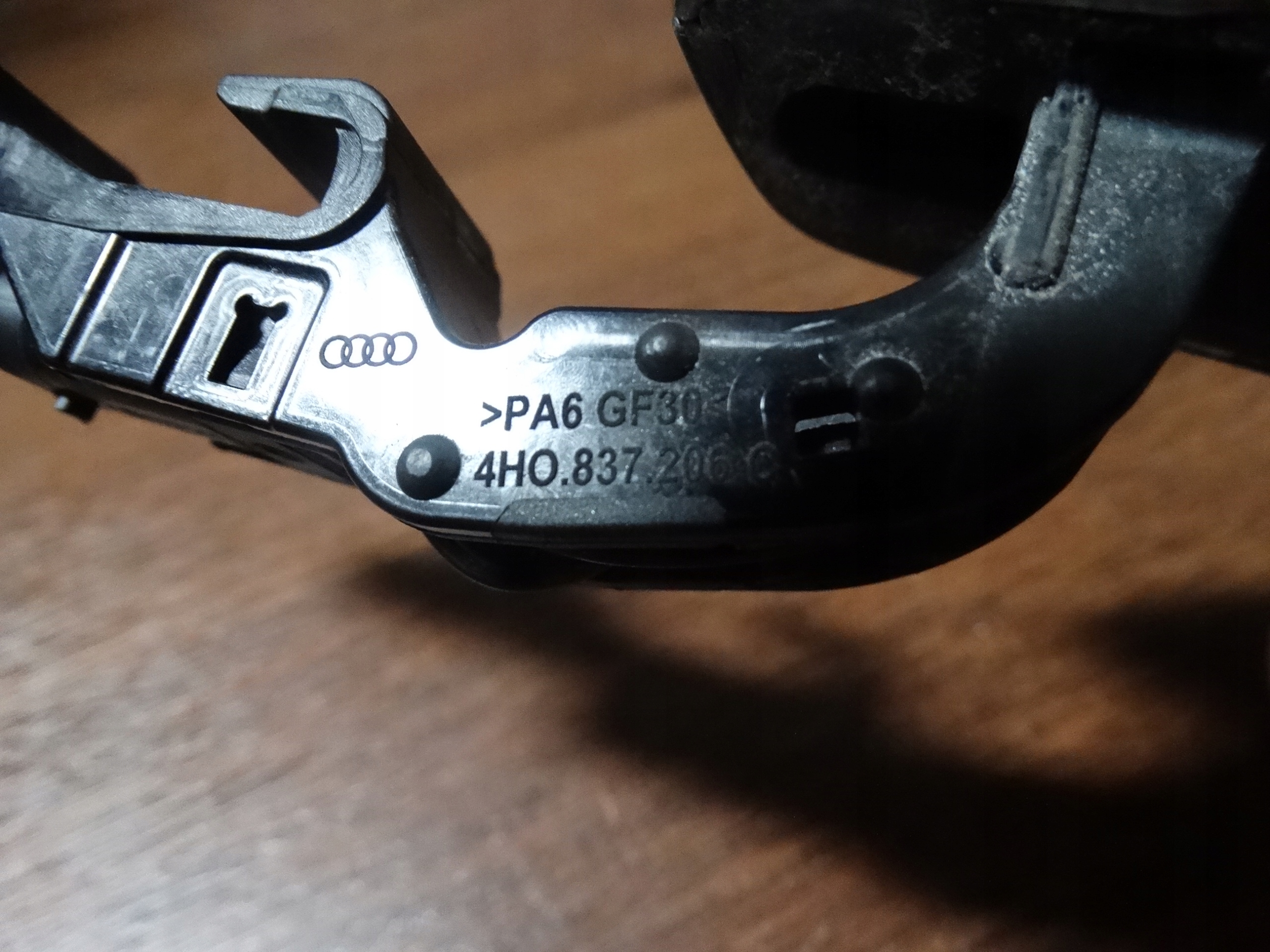 IDEALNA handle KEYLESS right AUDI A6 A7 1