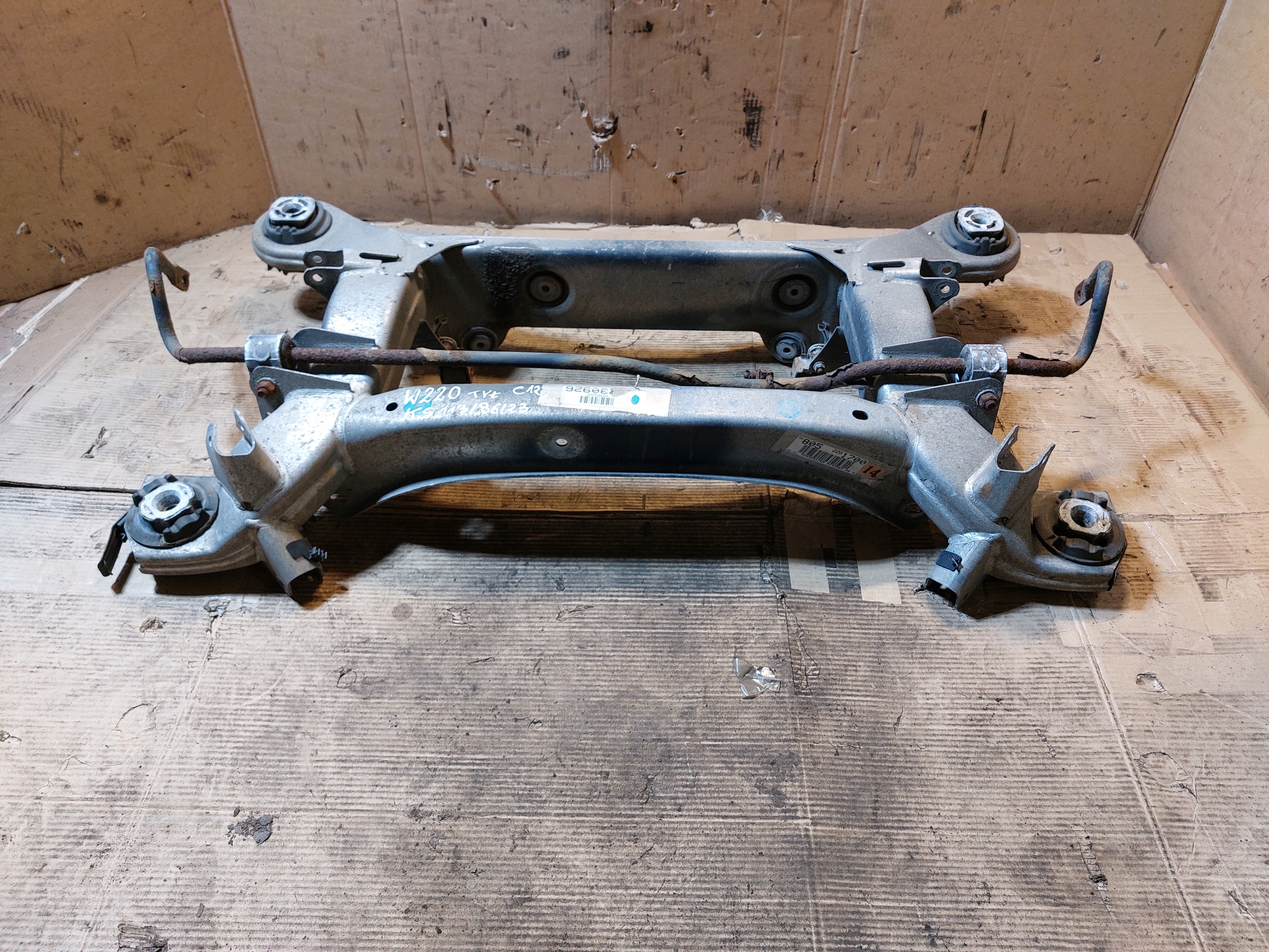 subframe axle beam rear part MERCEDES W220 5.0