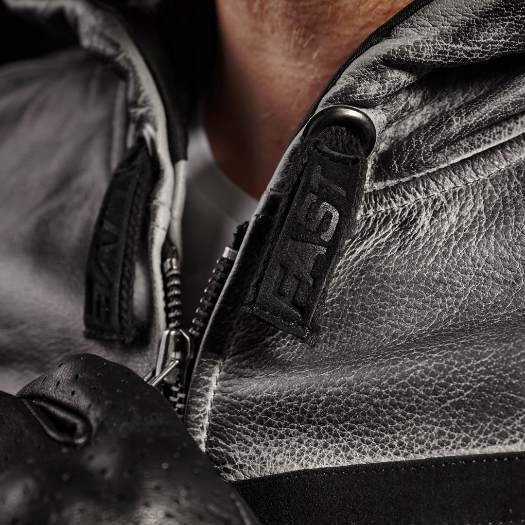 4SR Hoodie 60 Model HOODIE JACKET